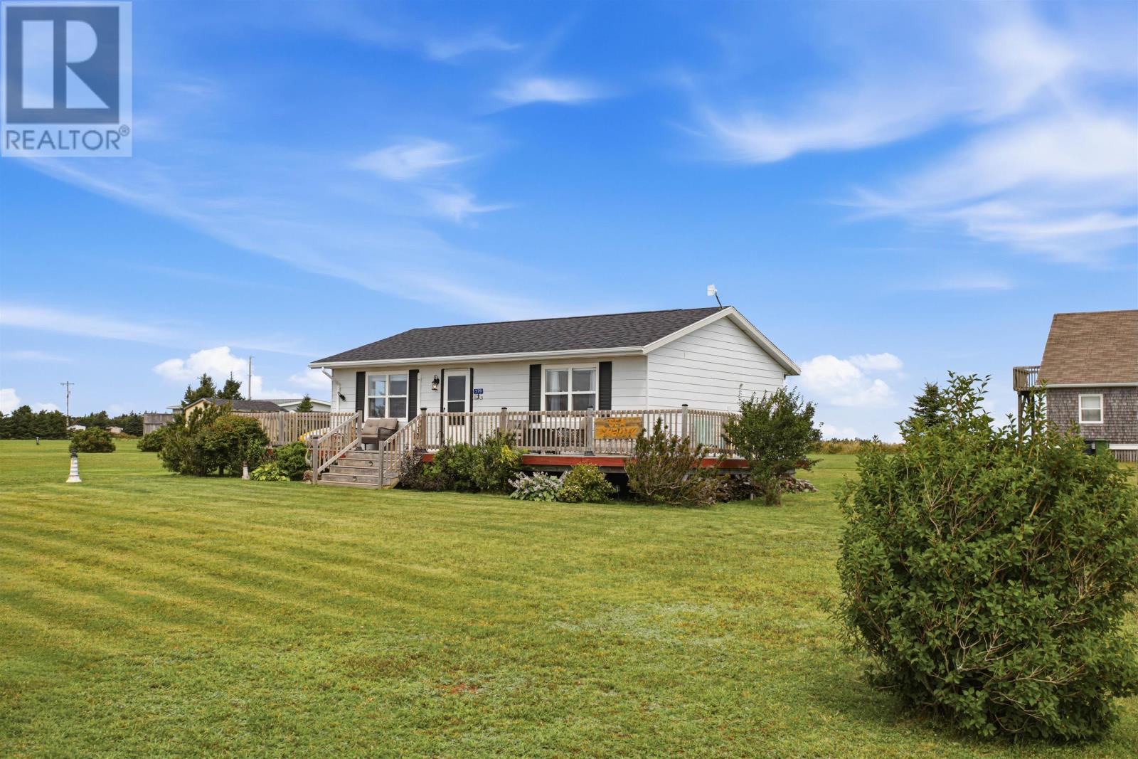 278 Basinview Crescent Property Photo 5