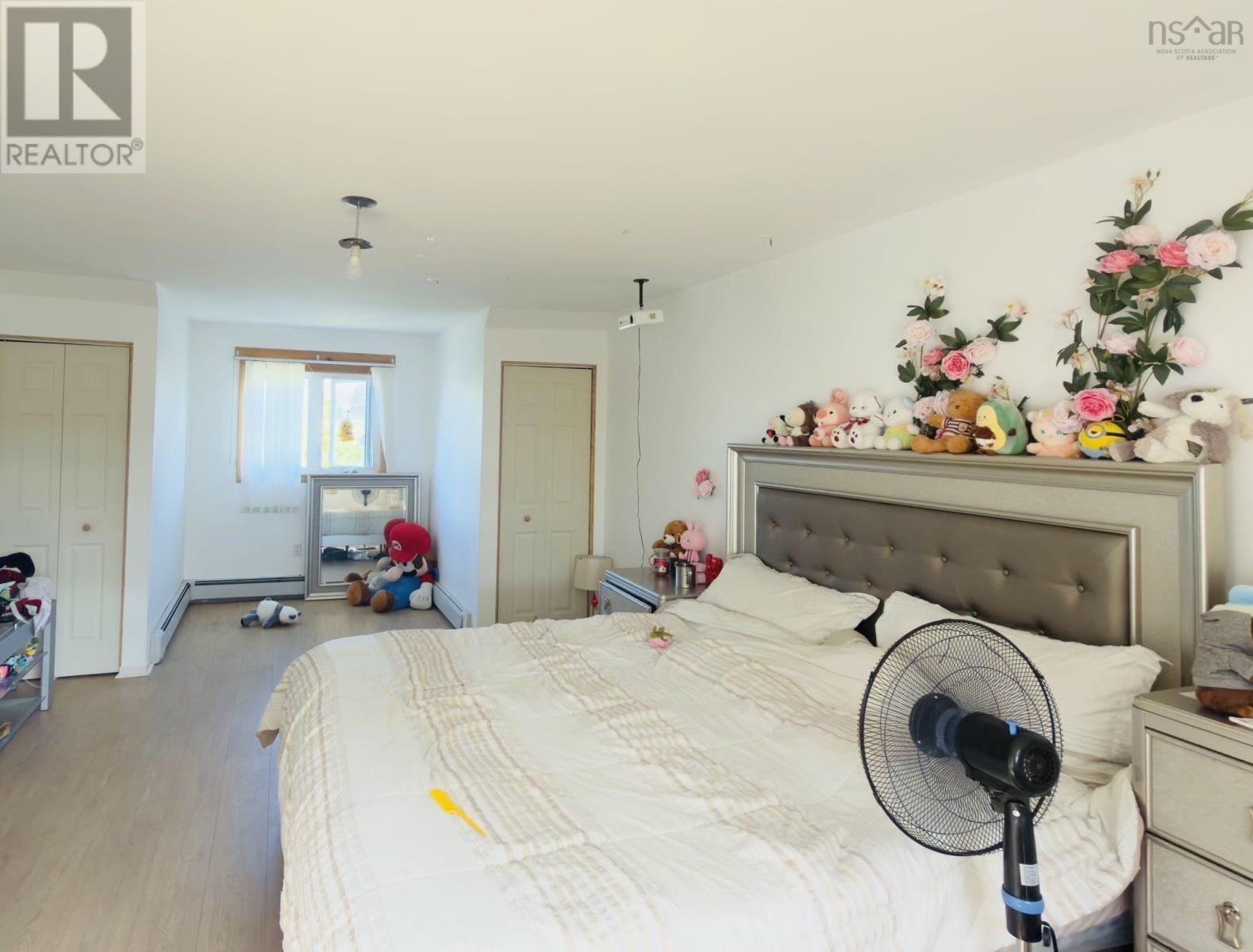 35 Gourok Avenue Property Photo 12