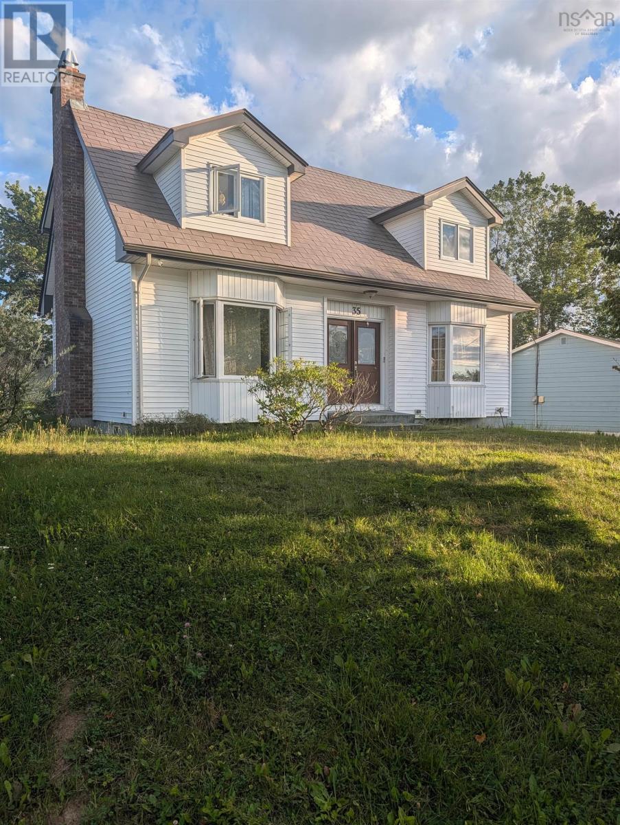 35 Gourok Avenue Property Photo 20