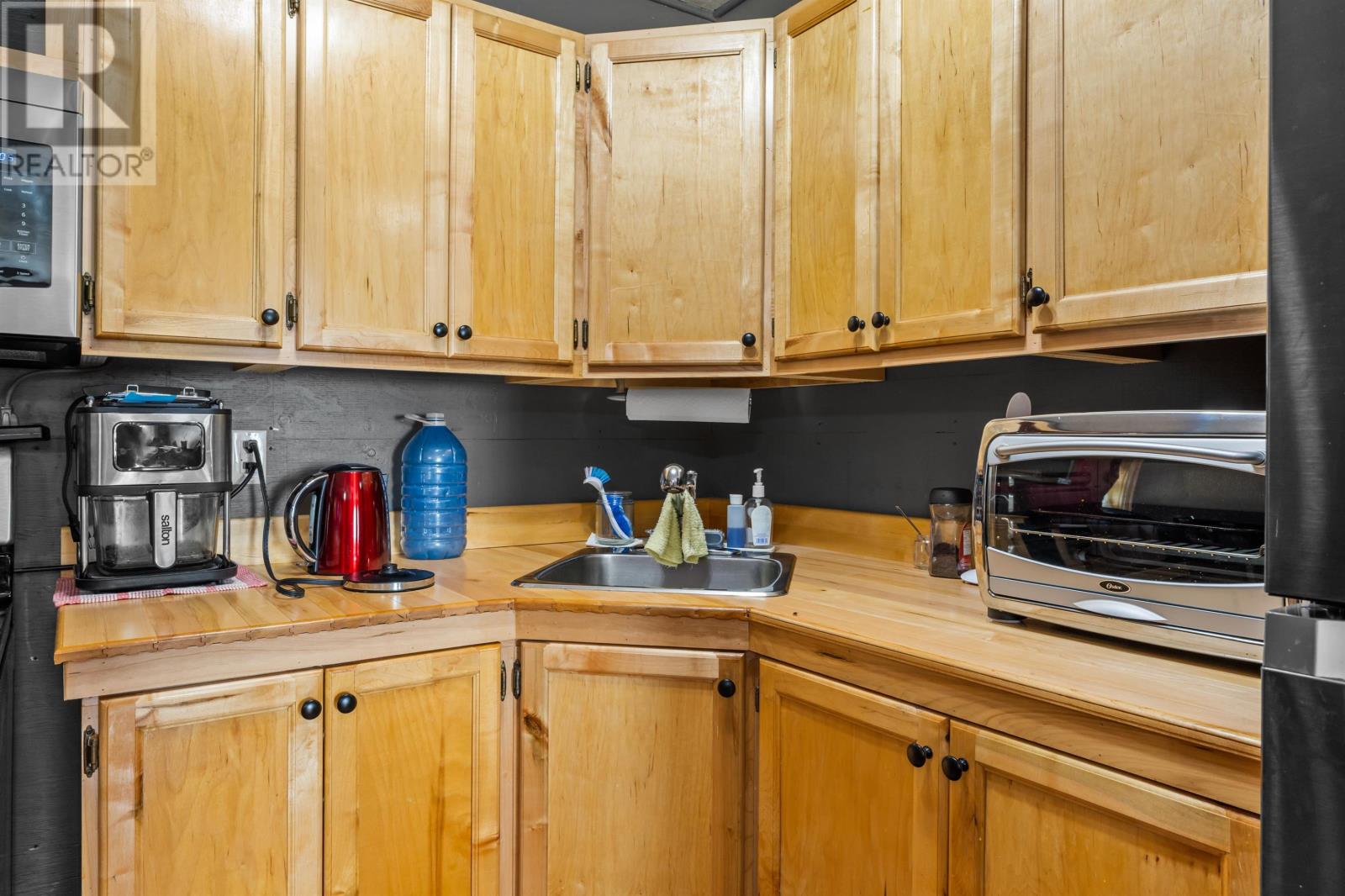 1366b Pownal Road Property Photo 18