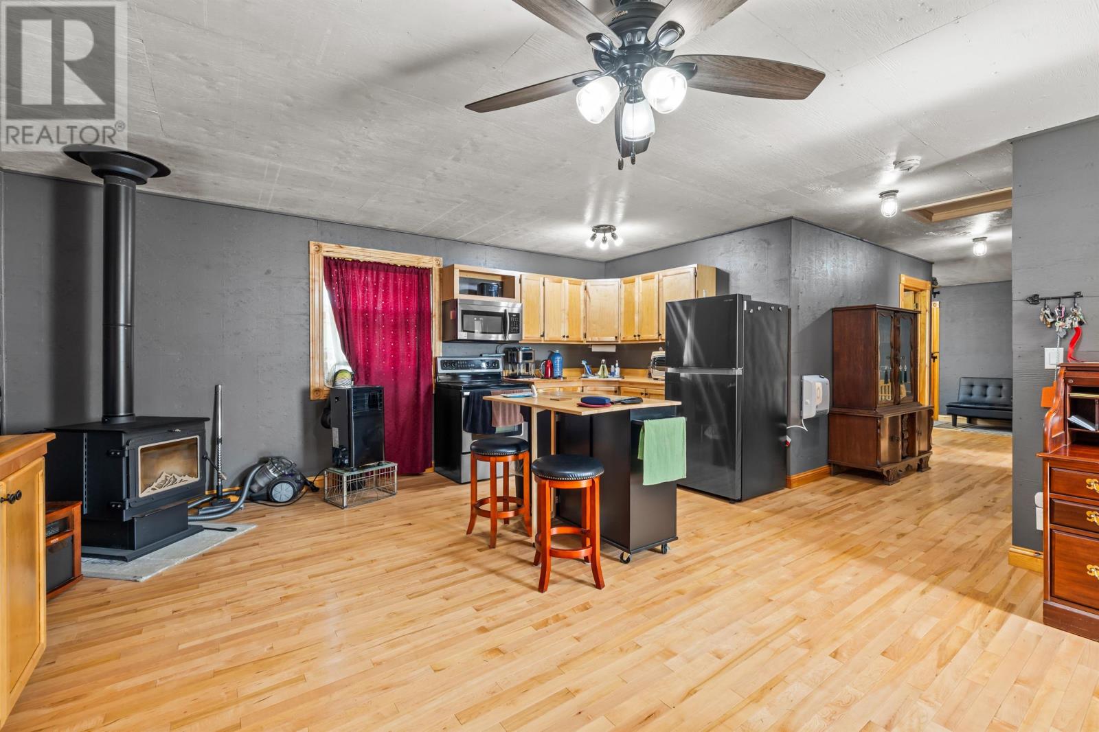 1366b Pownal Road Property Photo 22