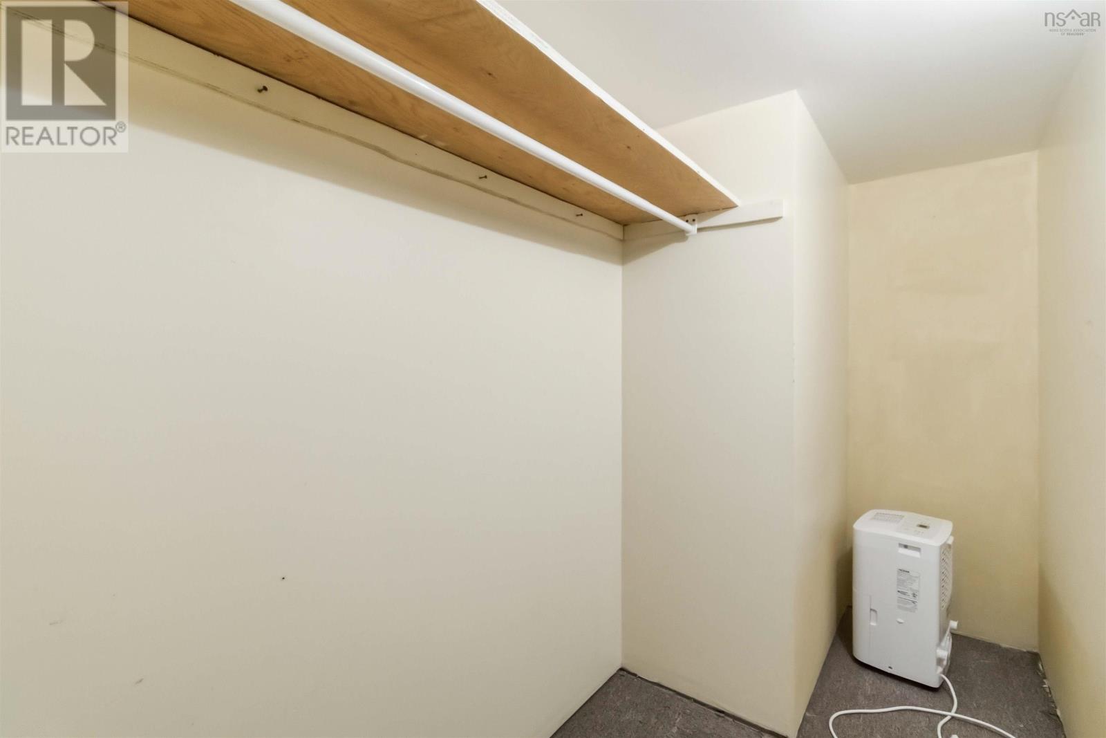6296 Liverpool Street Property Photo 24