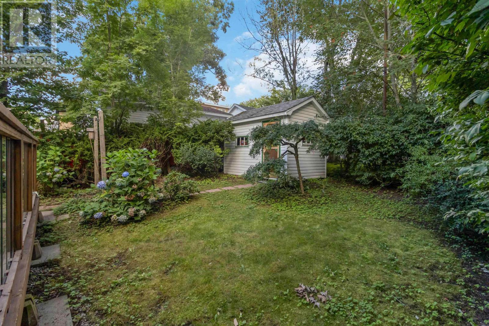 6296 Liverpool Street Property Photo 33