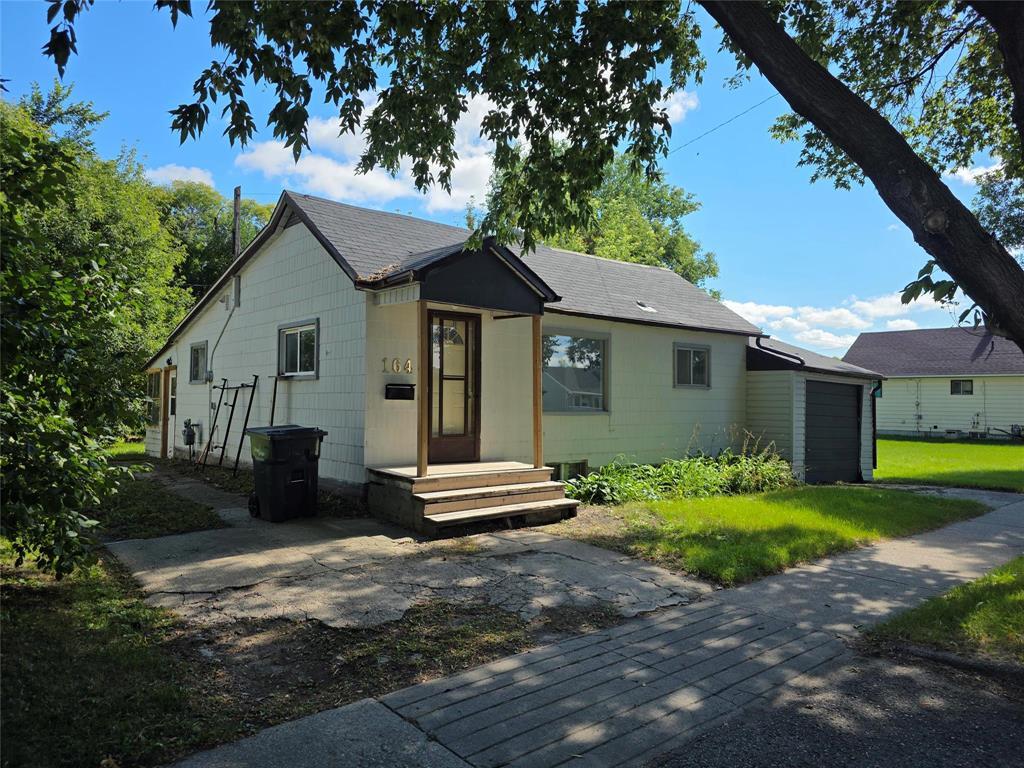 164 4th Street Se Property Photo 1