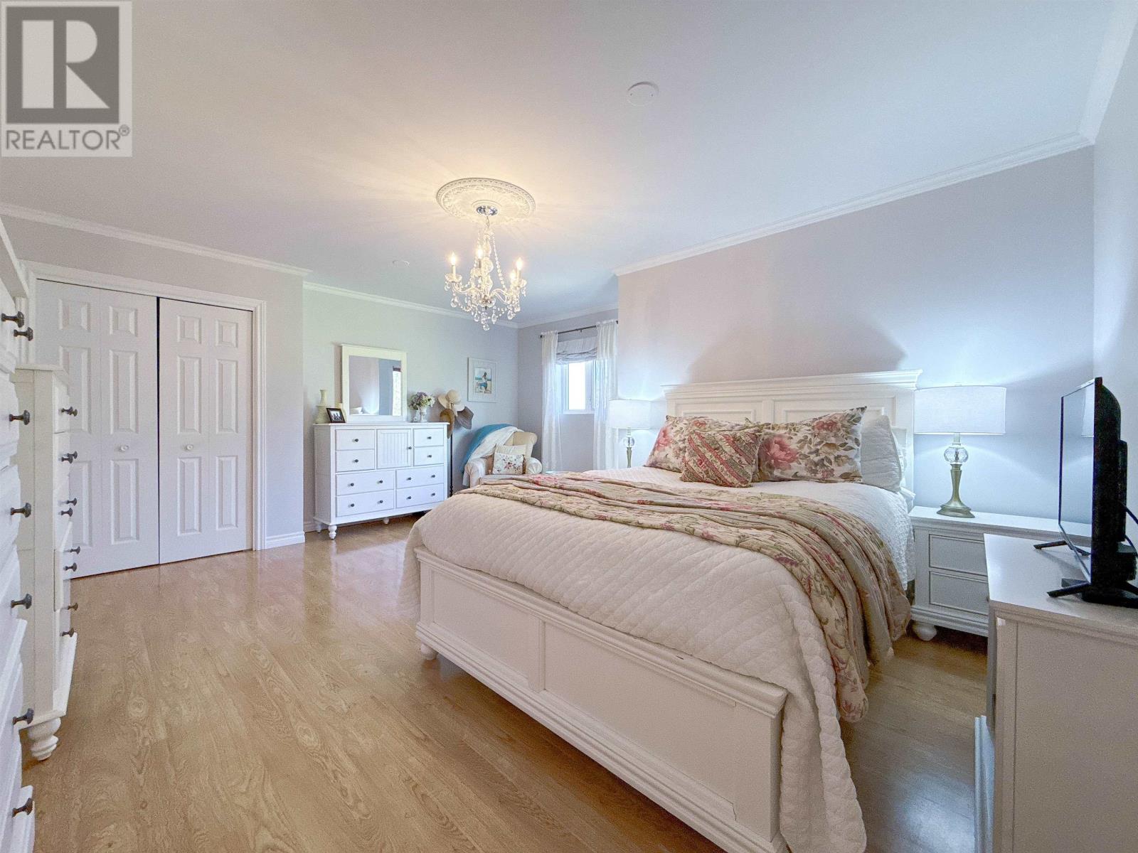 12 Lighthouse Lane Property Photo 18