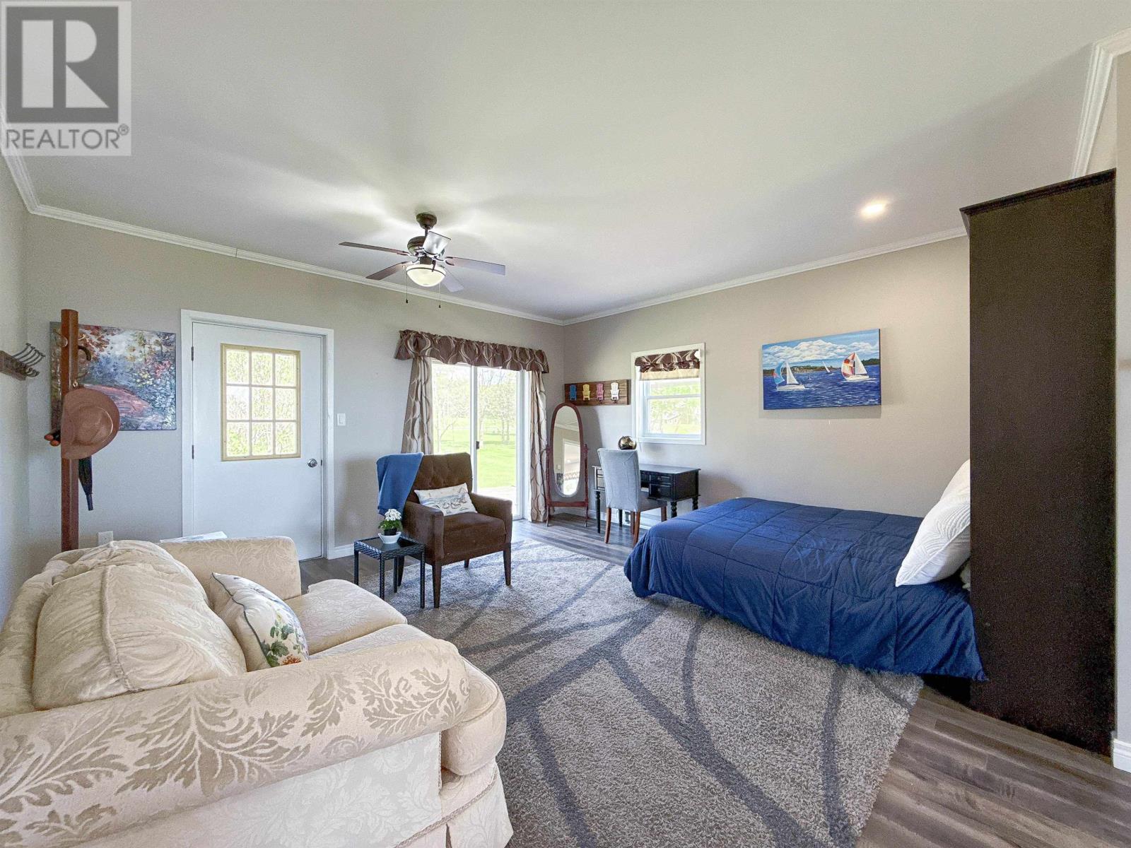12 Lighthouse Lane Property Photo 23