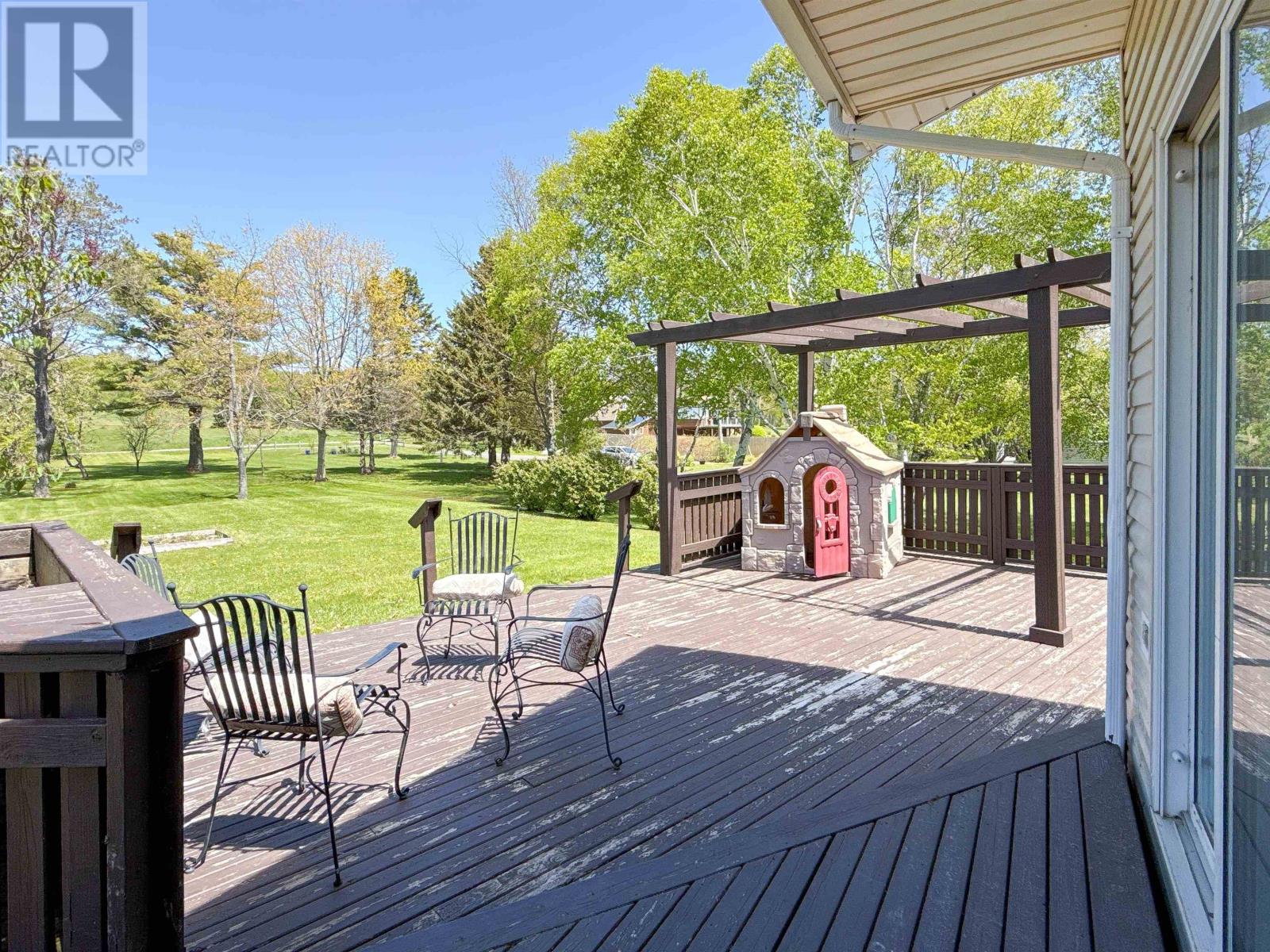 12 Lighthouse Lane Property Photo 30