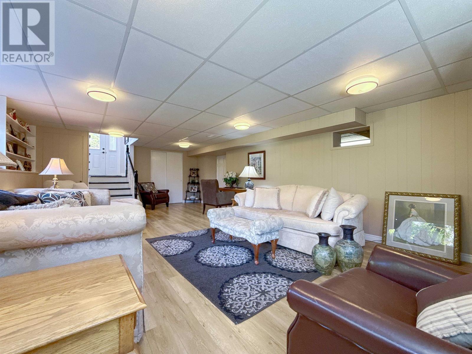 12 Lighthouse Lane Property Photo 33