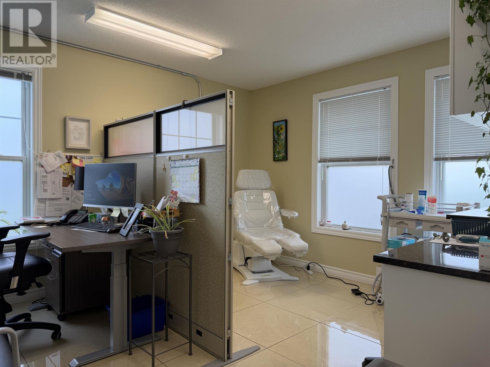 516 Macewen Road Property Photo 13