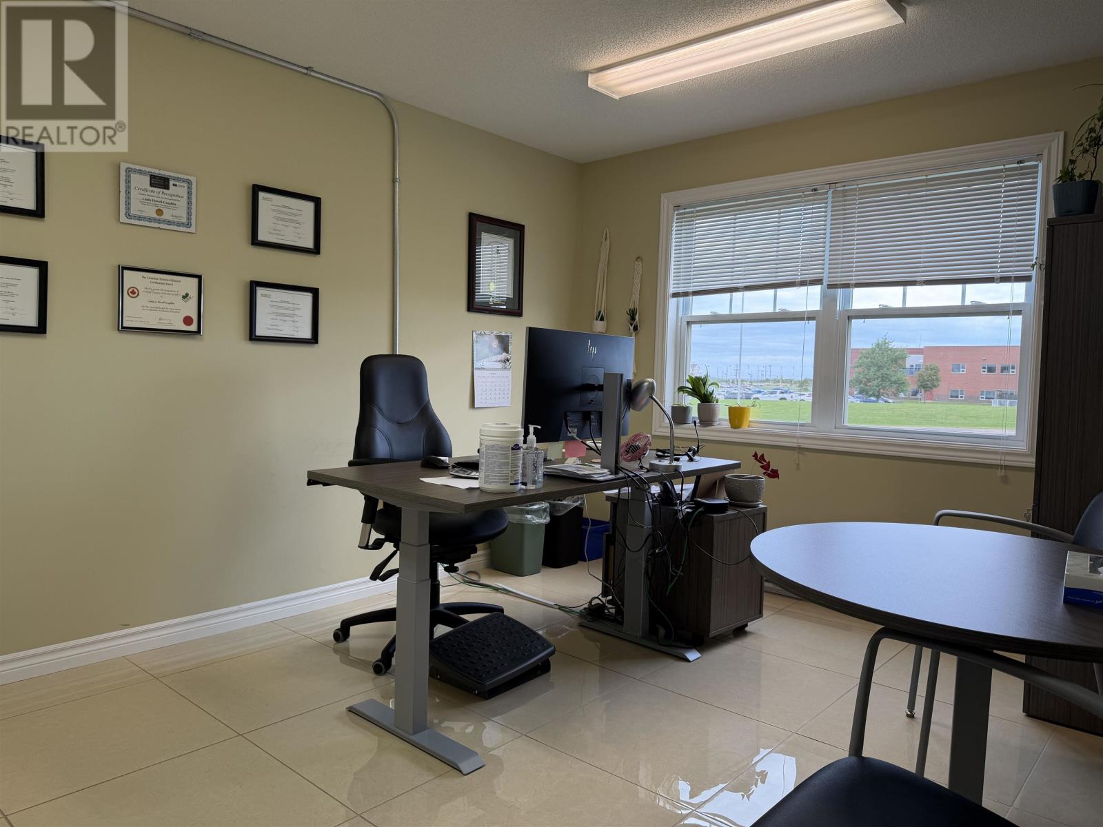 516 Macewen Road Property Photo 15