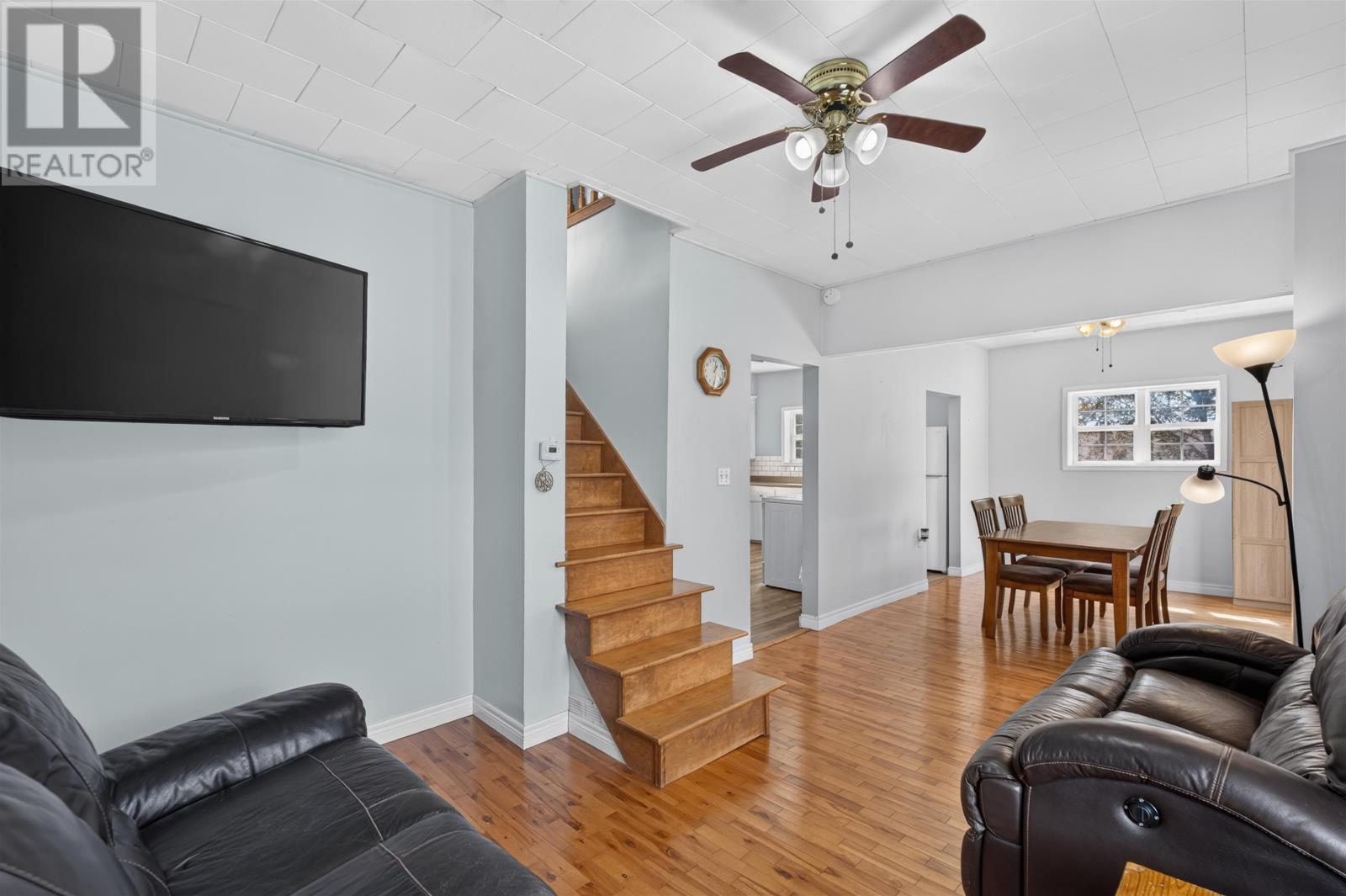 7 Macarthur Drive Property Photo 21