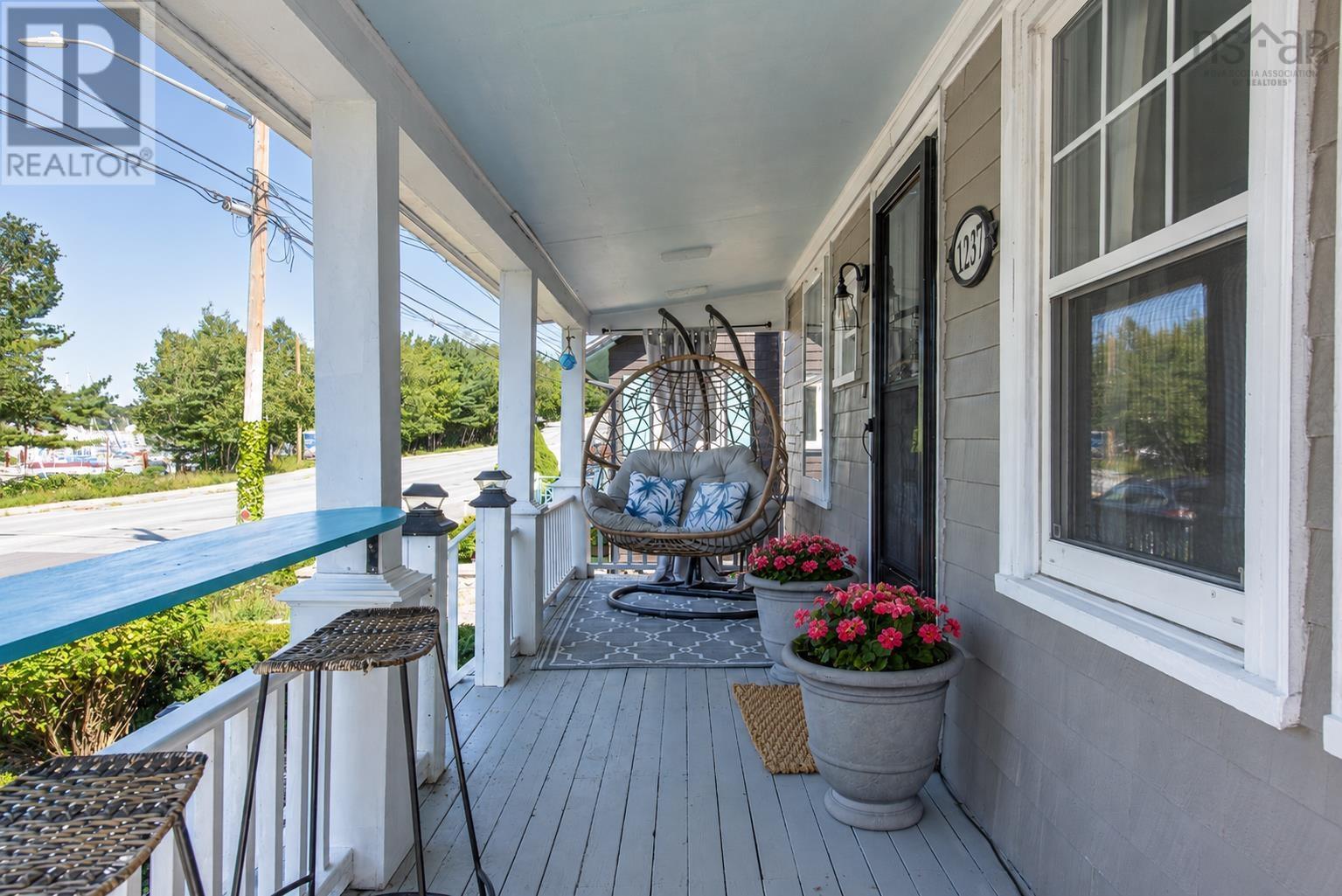 1237 Purcells Cove Road Property Photo 5