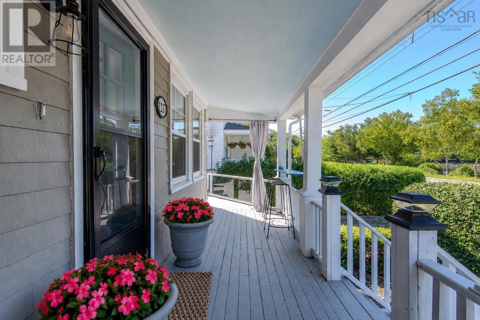 1237 Purcells Cove Road Property Photo 6