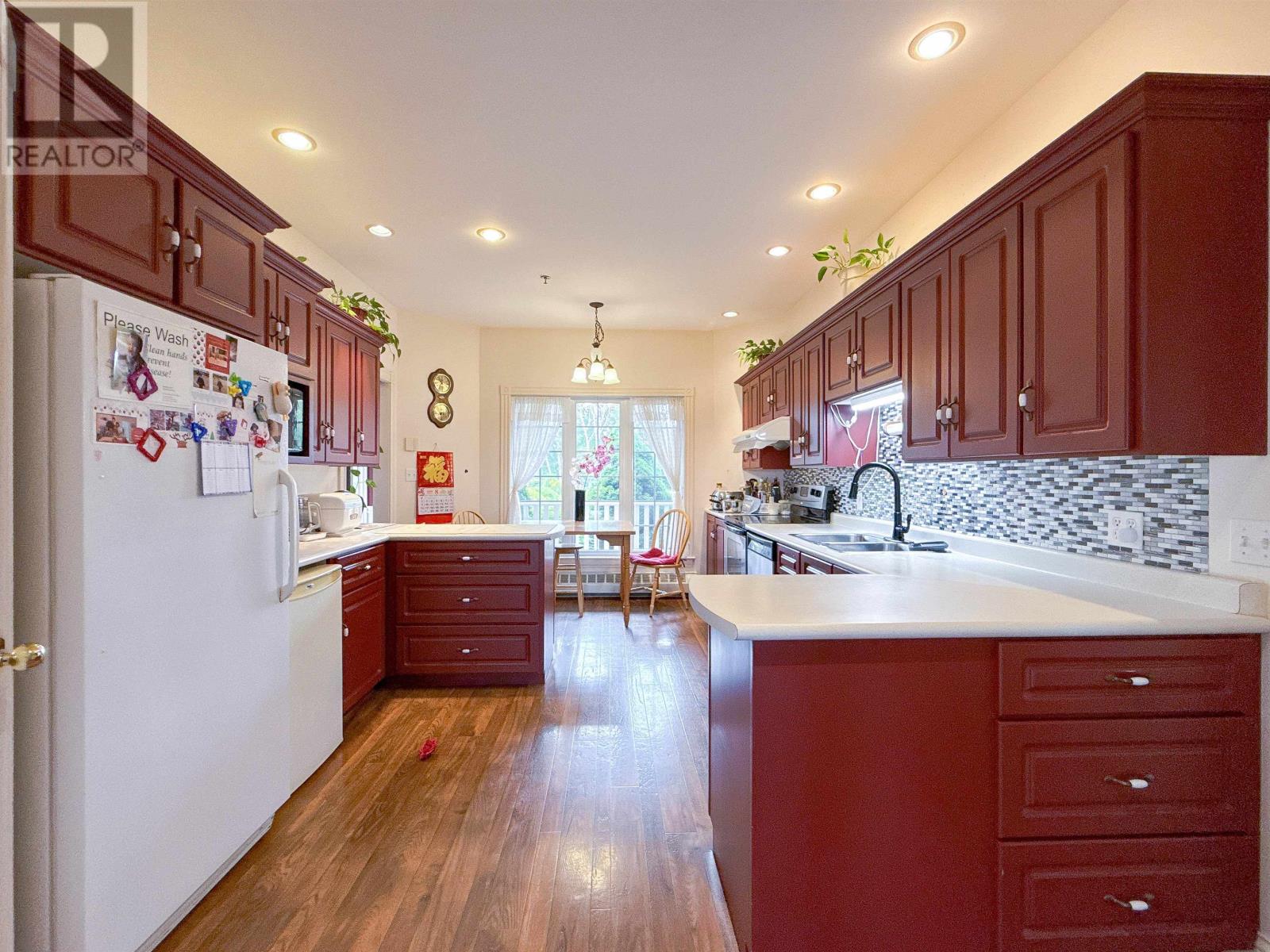 35 Firedance Ridge Property Photo 18