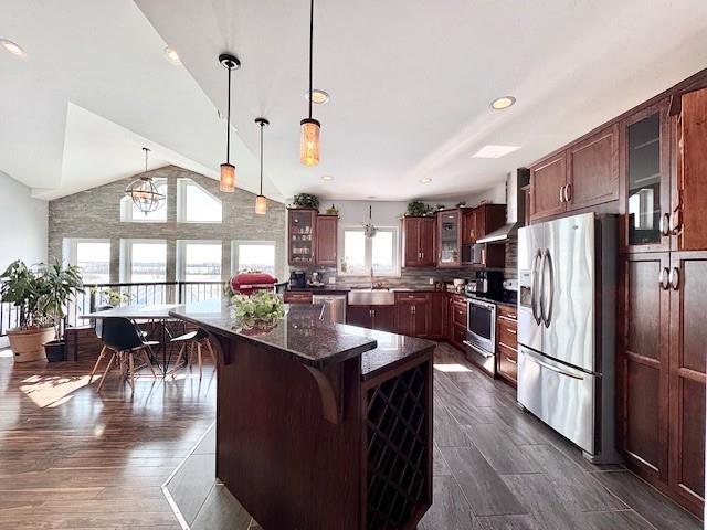 110 7th Avenue Property Photo 9