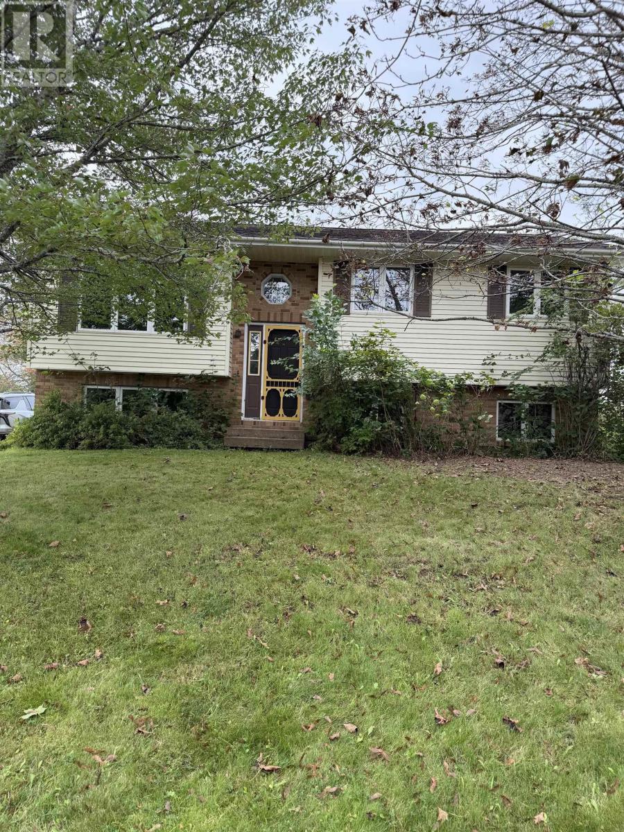 7 Viewville B2G 1E1 Property Photo 1