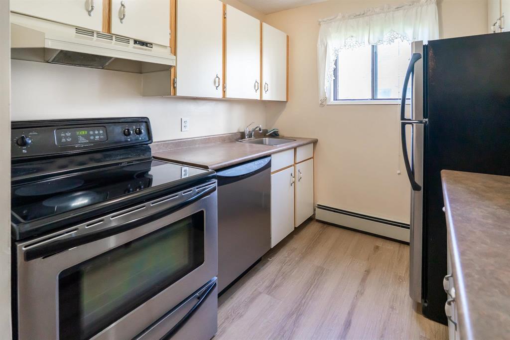 4111 120 Plaza Drive Property Photo 16