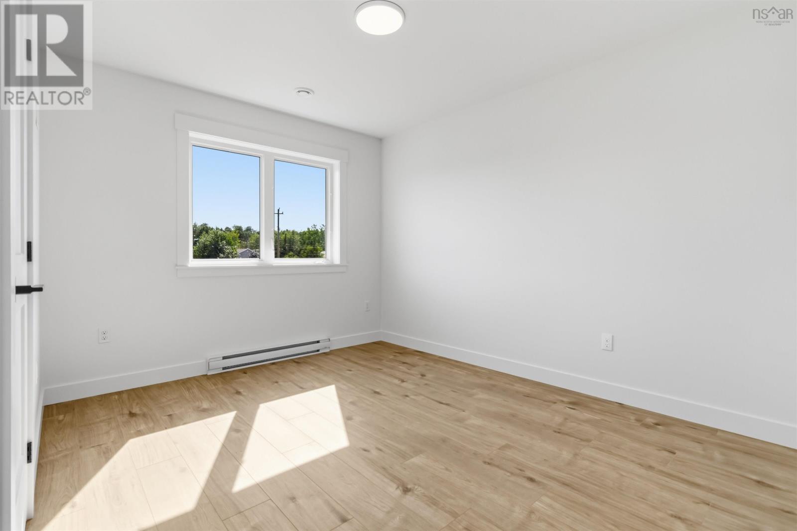 2 Jessome Avenue Property Photo 13