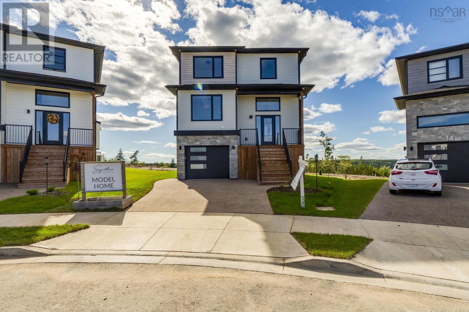 16 Wanders Way Property Photo 1