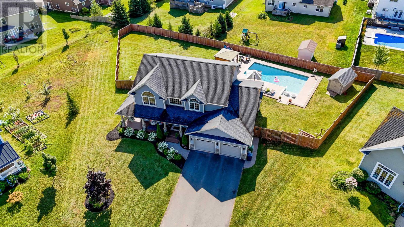 14 Somerset Property Photo 1