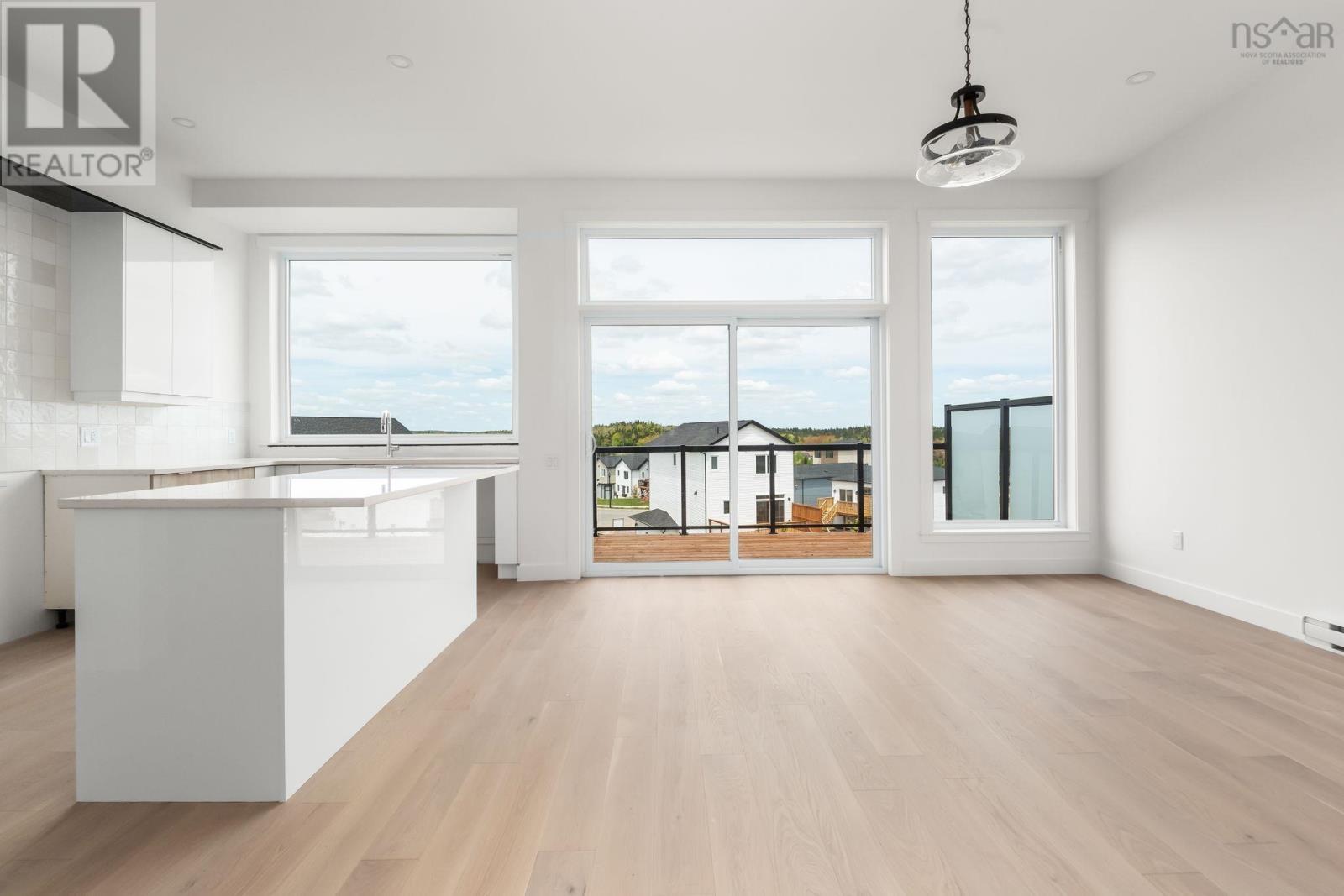 203 Brunello Boulevard Property Photo 5
