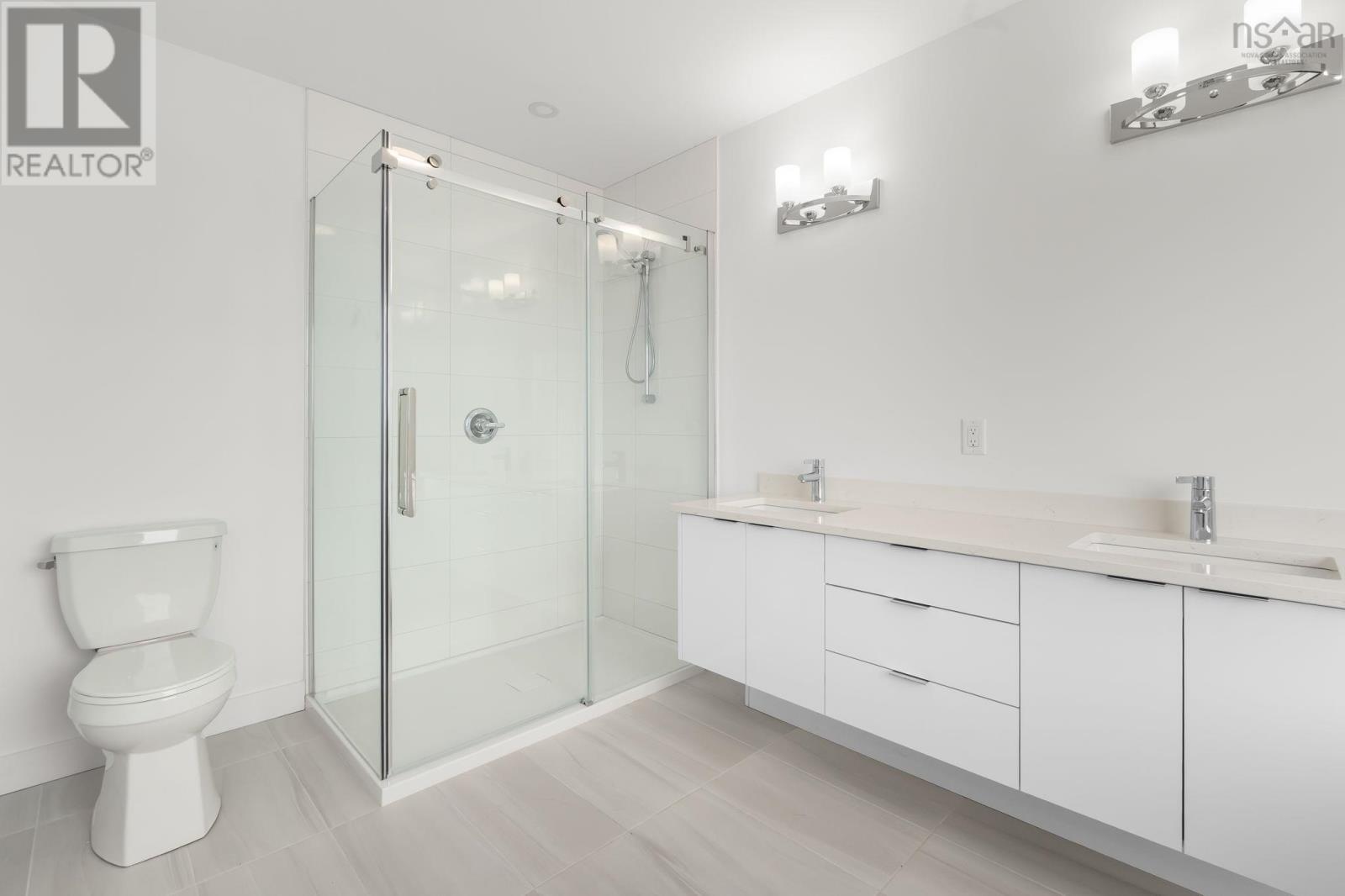 203 Brunello Boulevard Property Photo 23