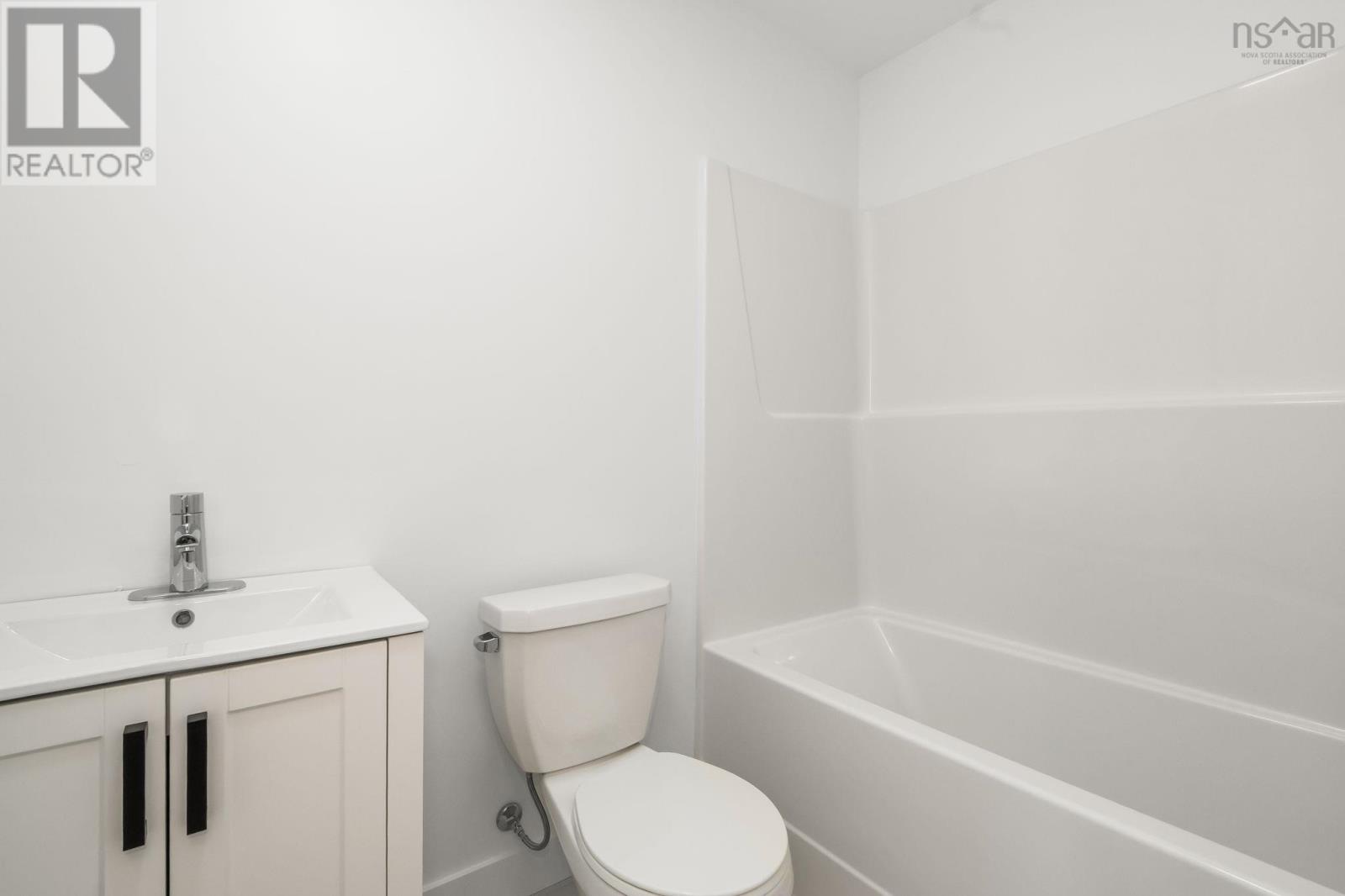 203 Brunello Boulevard Property Photo 33
