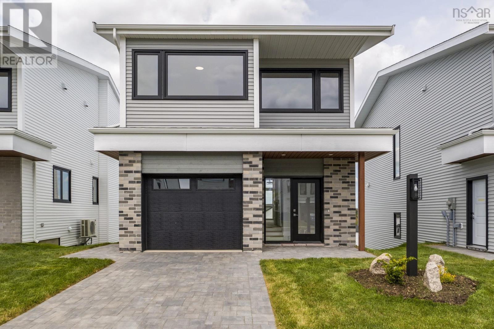 203 Brunello Boulevard Property Photo 39