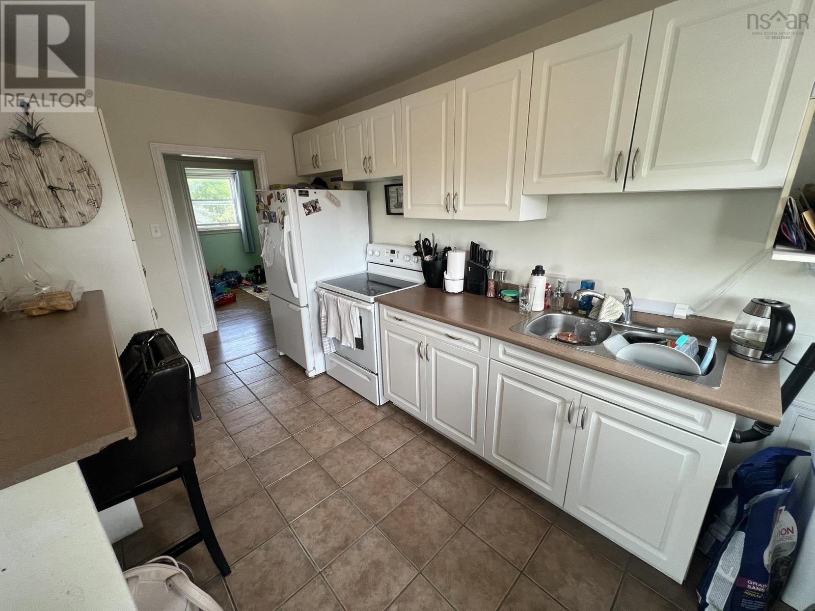 24 Charles Street Property Photo 2
