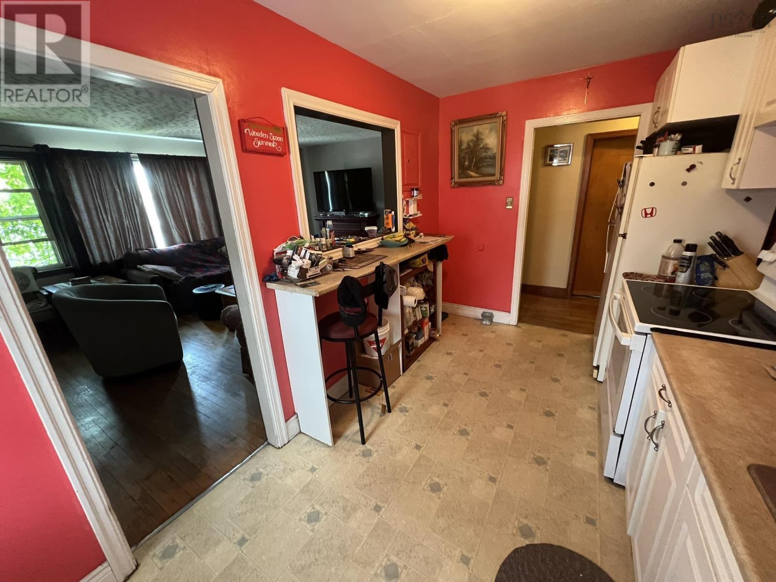 24 Charles Street Property Photo 4