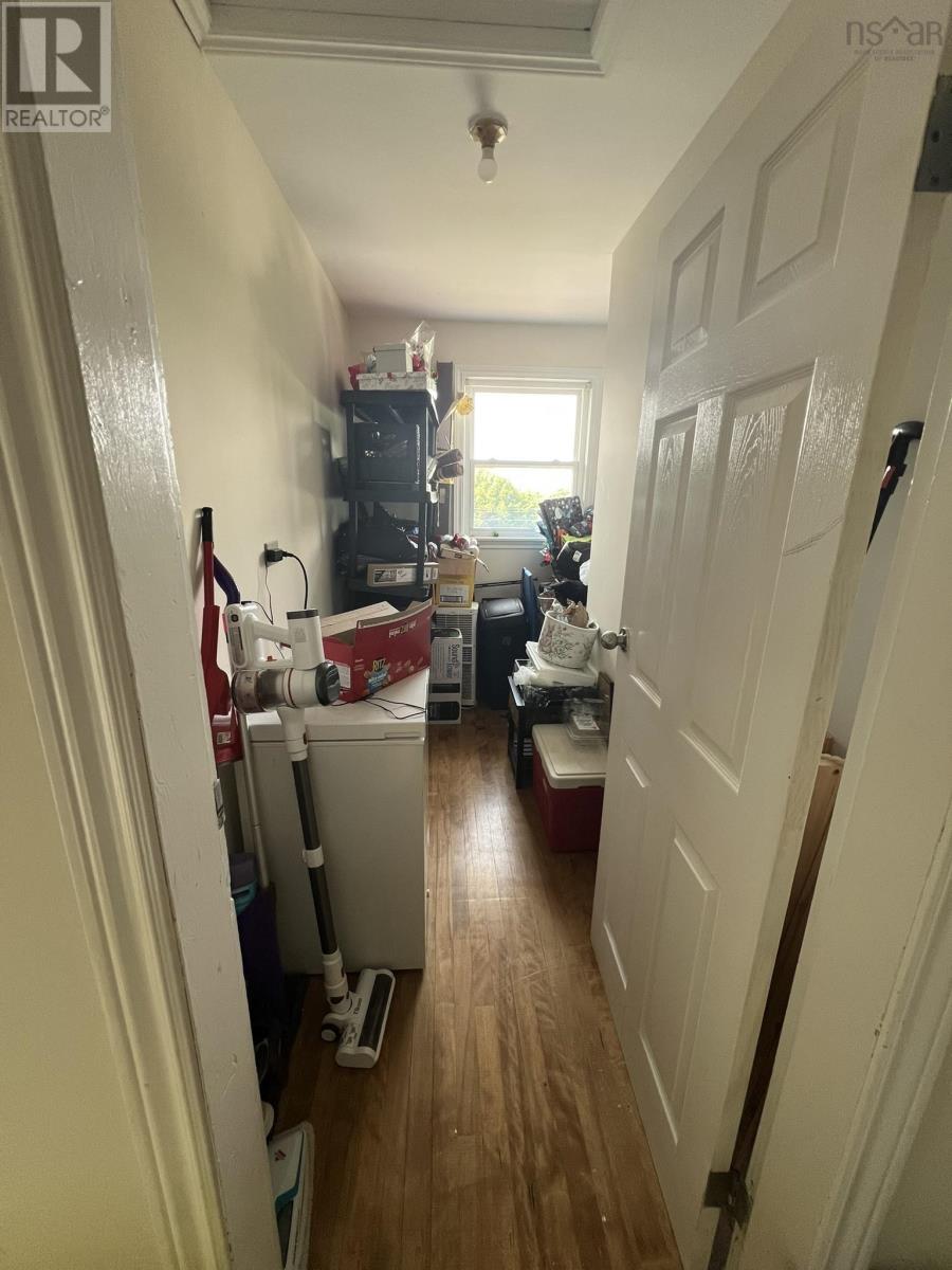 24 Charles Street Property Photo 8