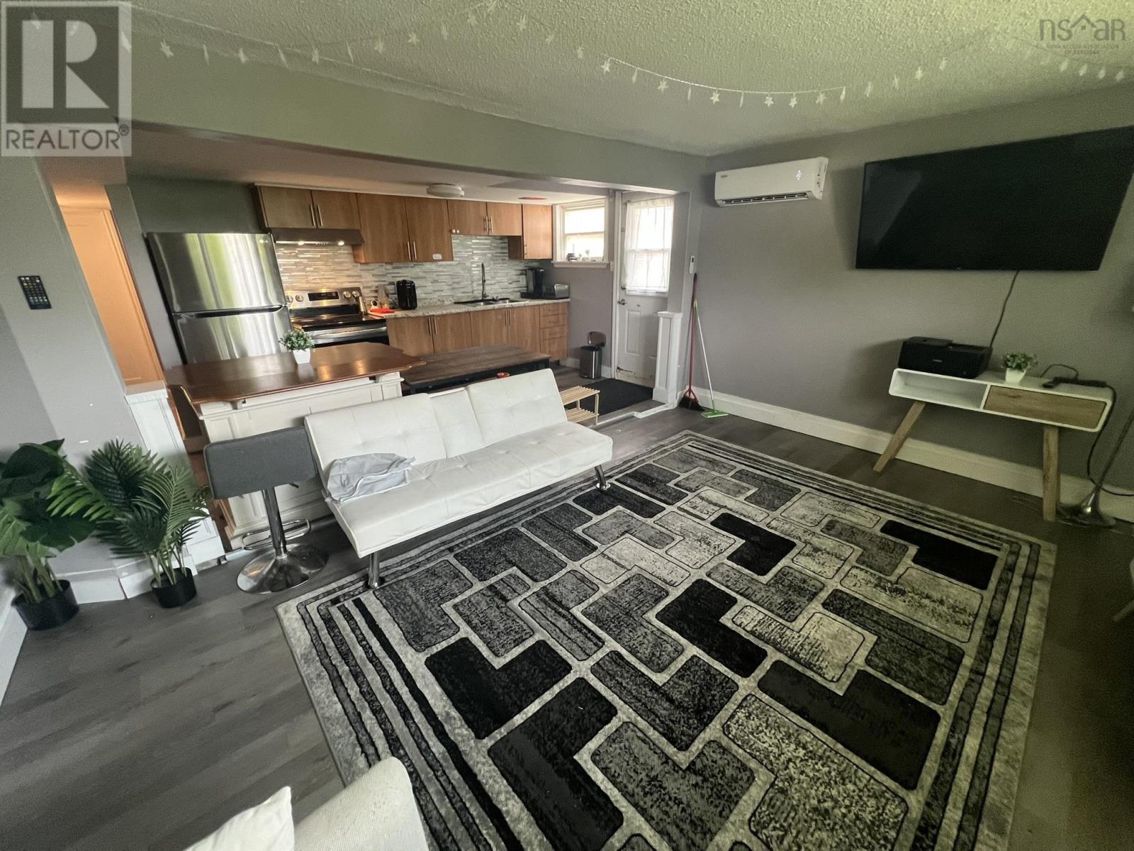 24 Charles Street Property Photo 13