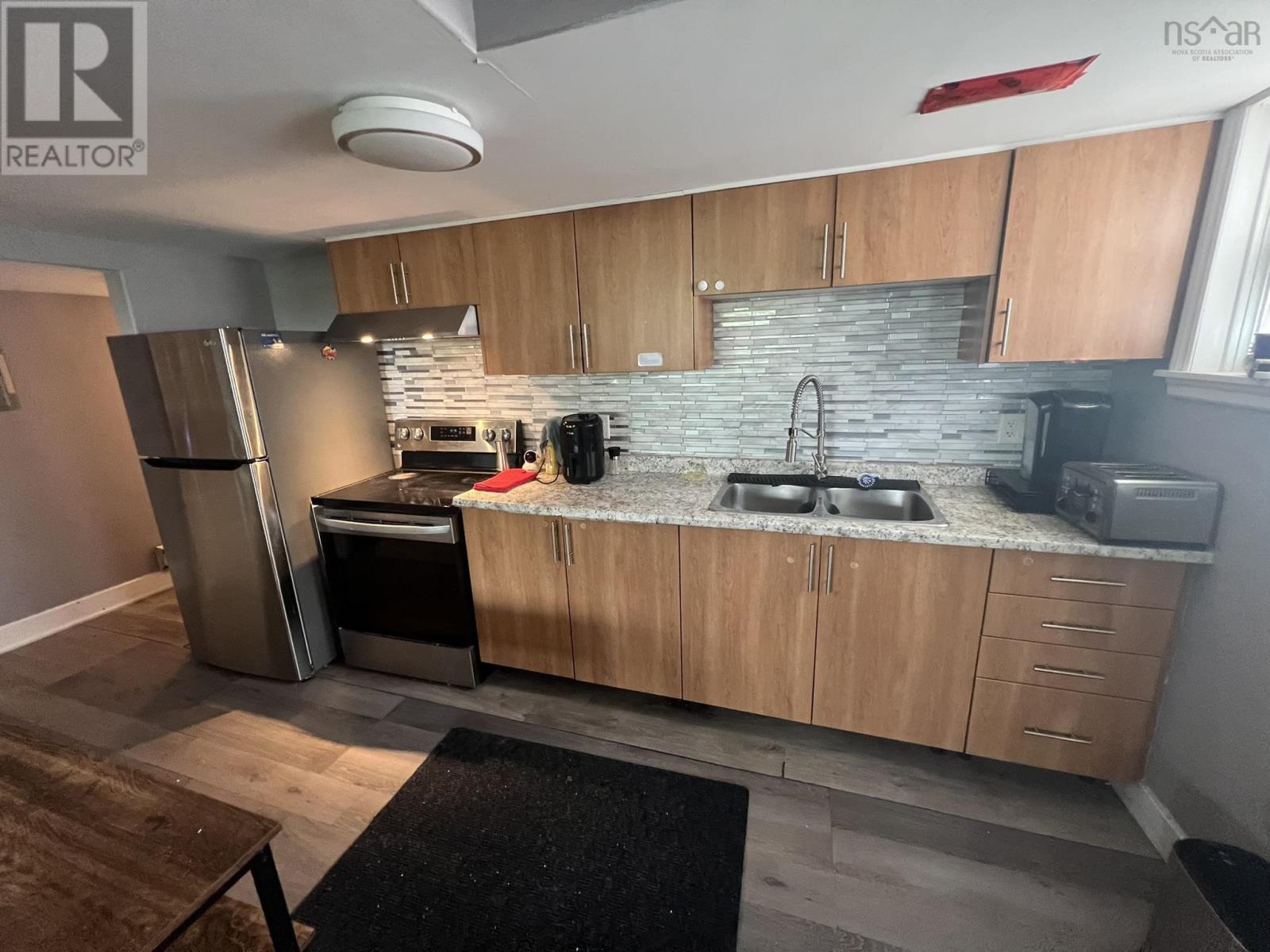 24 Charles Street Property Photo 15