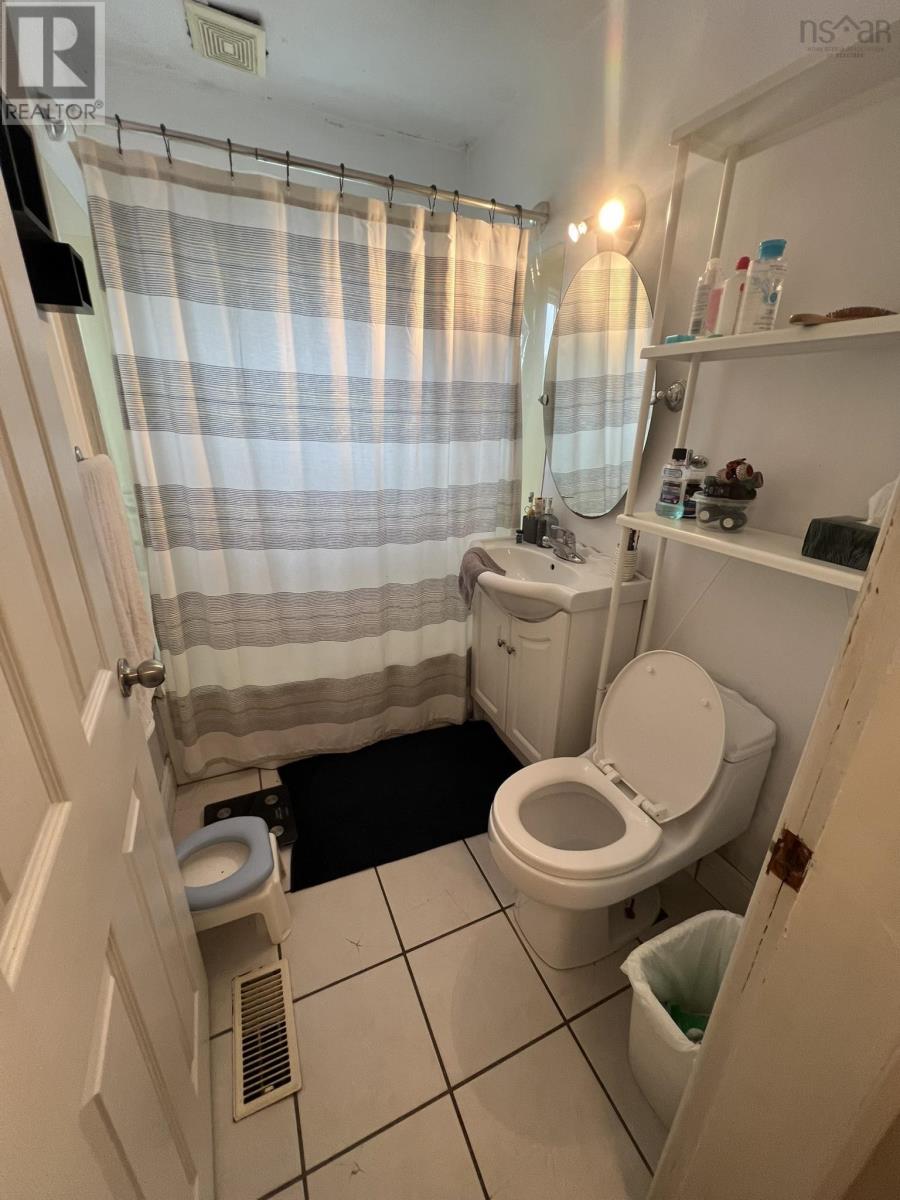 24 Charles Street Property Photo 26