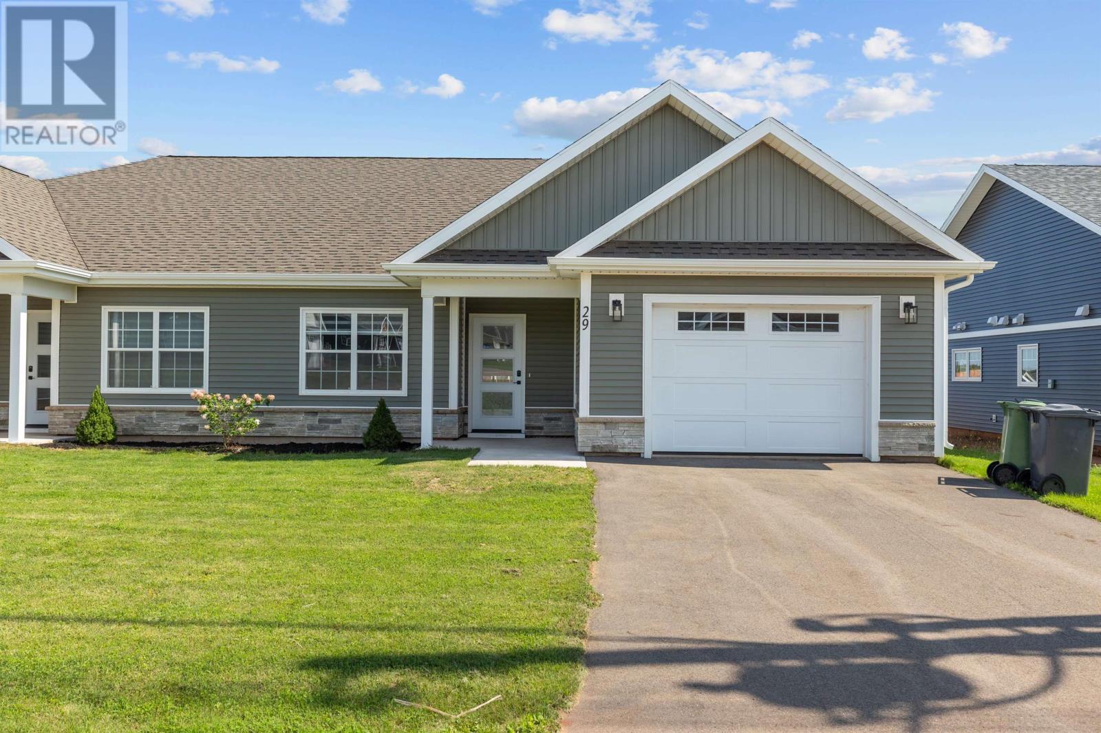 29 Starlite Street Property Photo 1