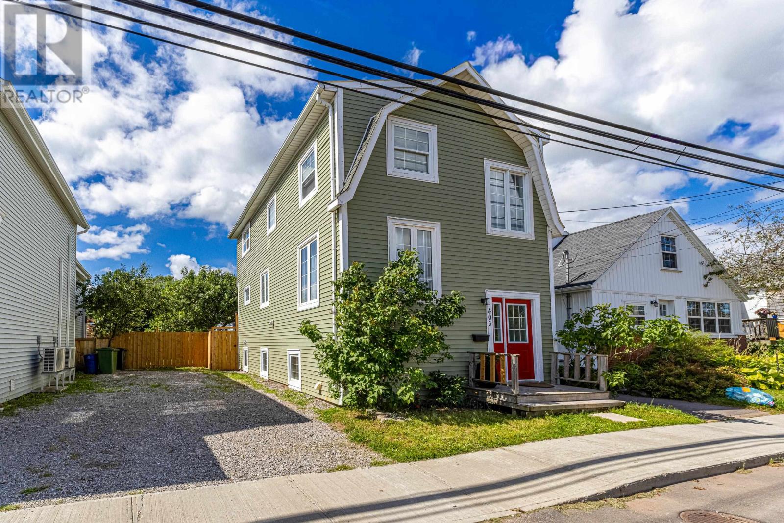 403 QUEEN Street