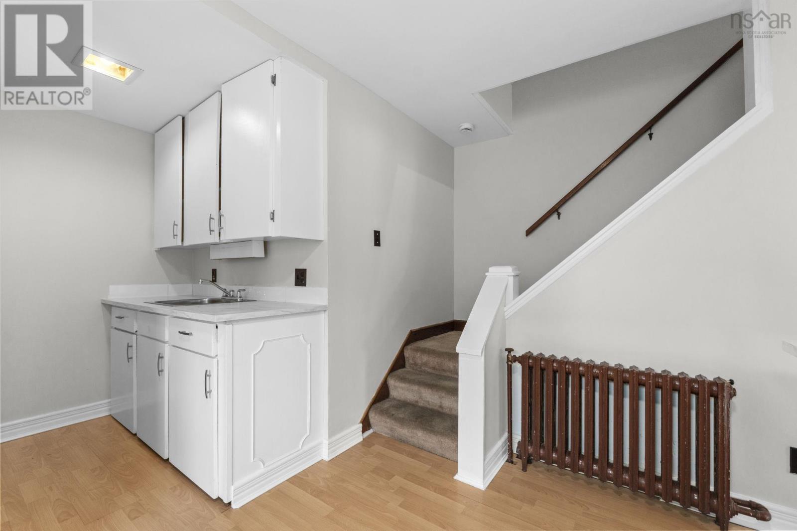 20 Rufus Avenue Property Photo 8