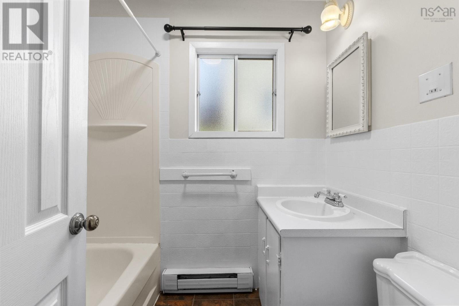 20 Rufus Avenue Property Photo 12