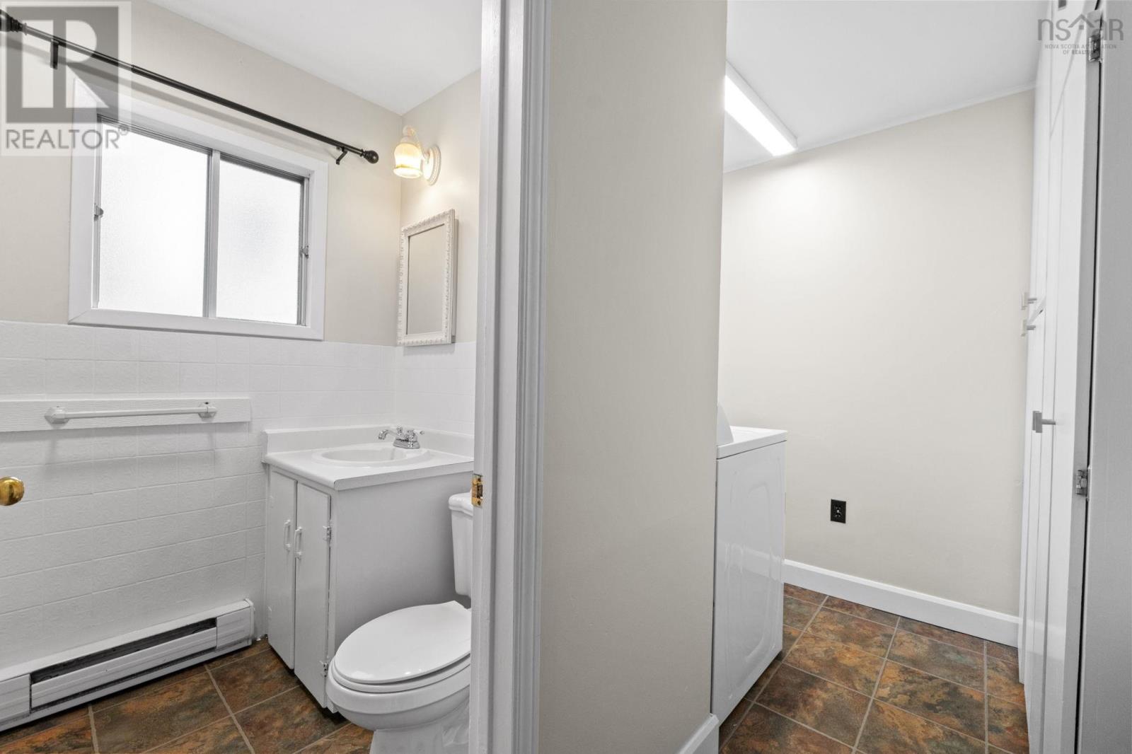 20 Rufus Avenue Property Photo 13