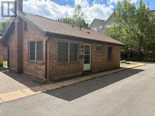 Unit 5 19 Hirtle Drive