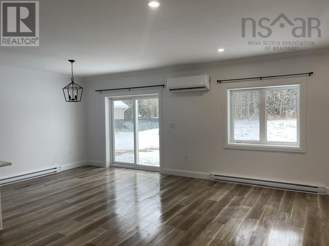 144-146 Village Line Avenue Property Photo 6