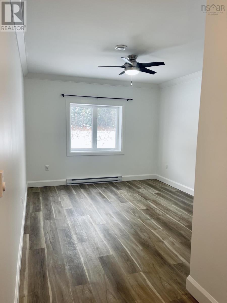 144-146 Village Line Avenue Property Photo 9