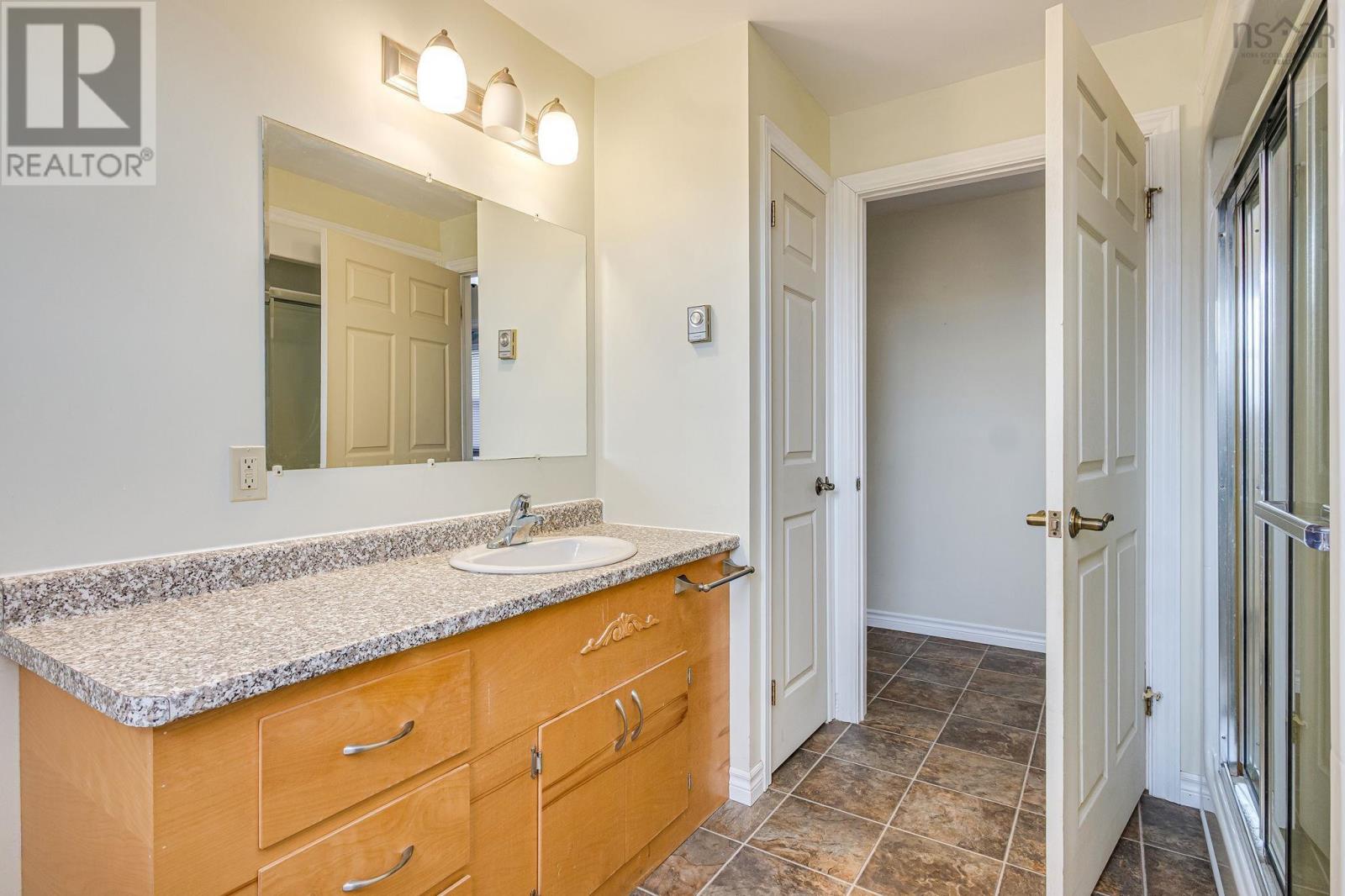 12 Lighthouse Road Property Photo 13