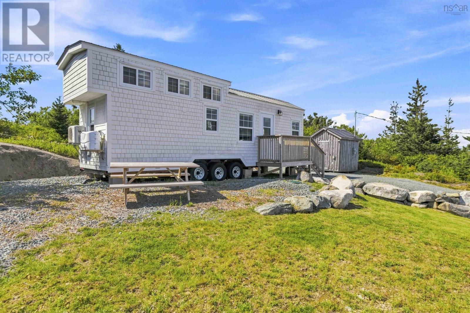 856 Long Cove Road Property Photo 5