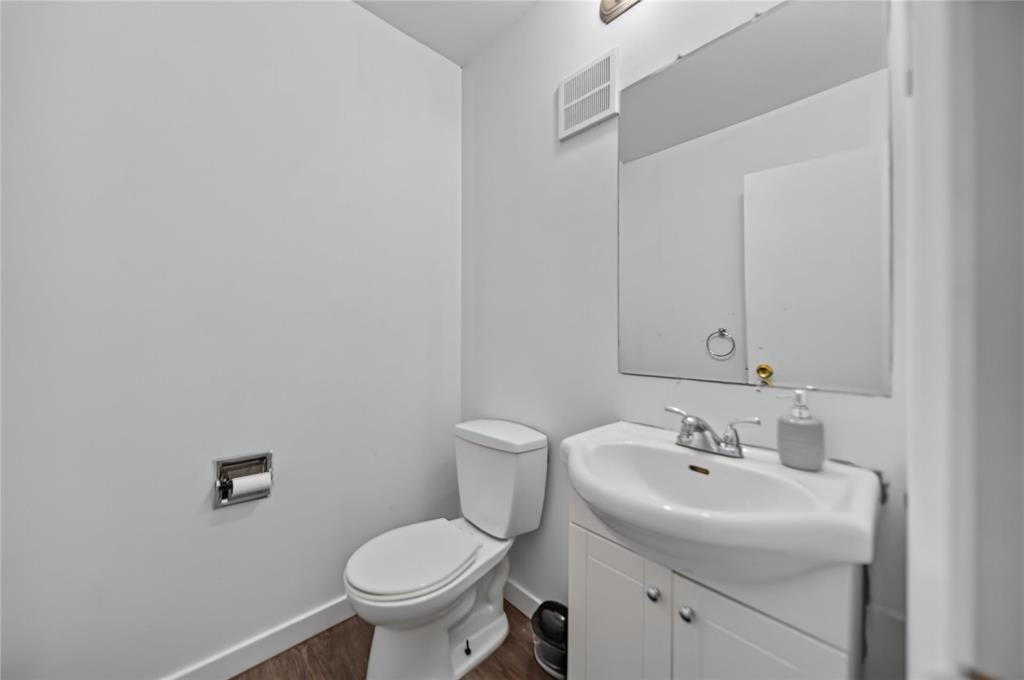 6 500 St Anne's Road Property Photo 17
