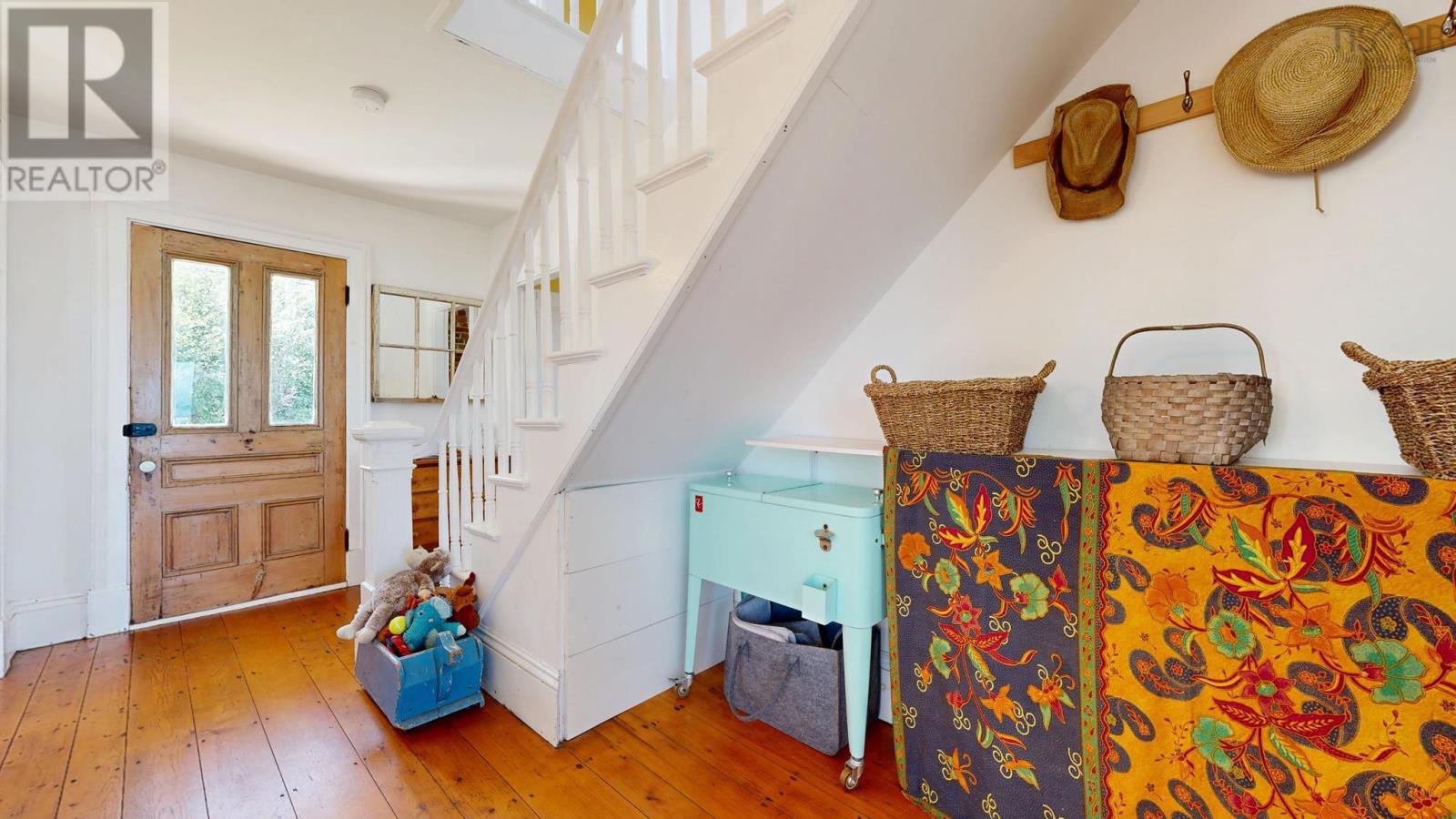 220 Brighton Road Property Photo 8