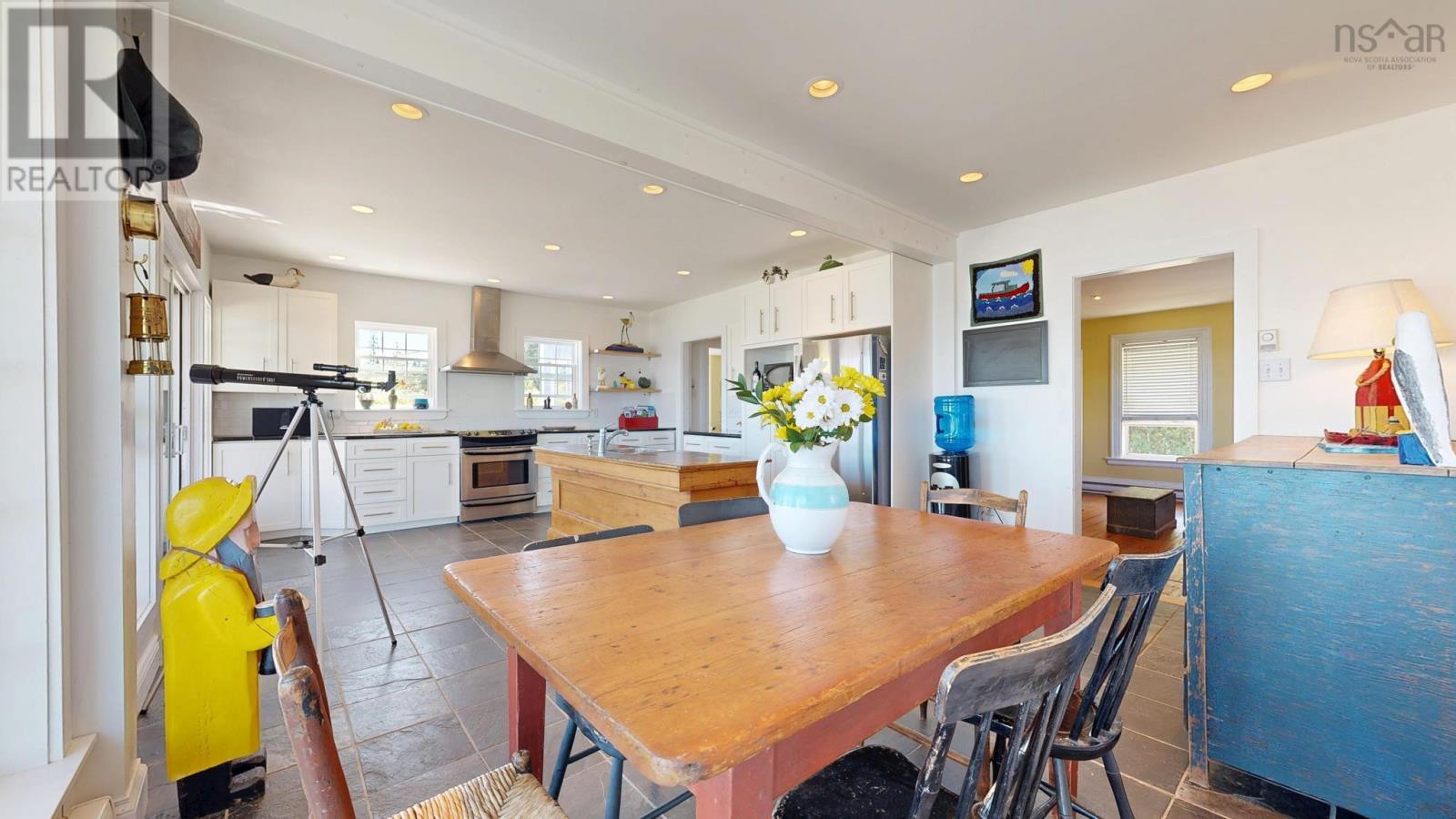 220 Brighton Road Property Photo 14