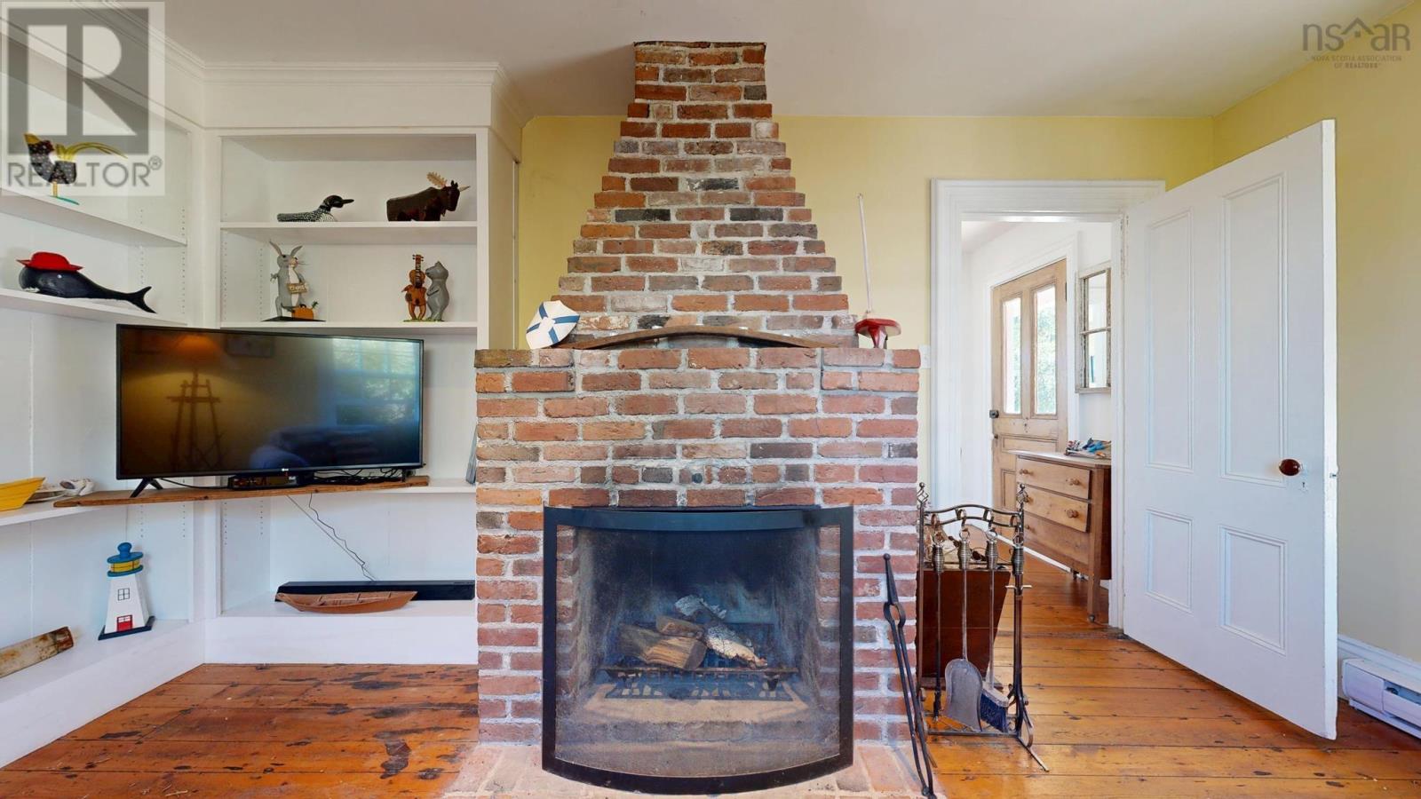 220 Brighton Road Property Photo 18