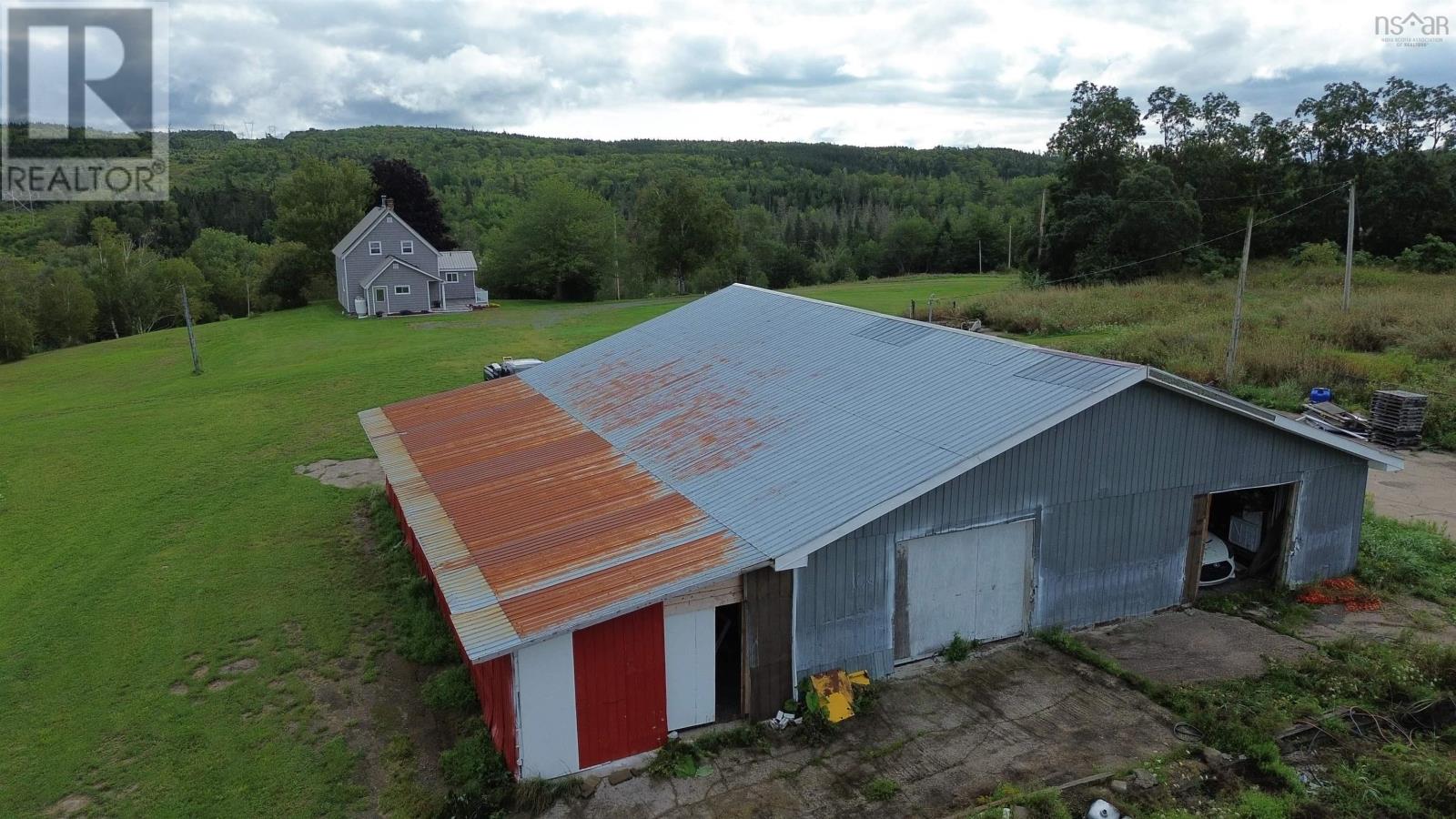 871 Ohio East Road Property Photo 20