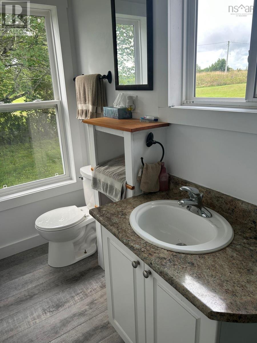 871 Ohio East Road Property Photo 35